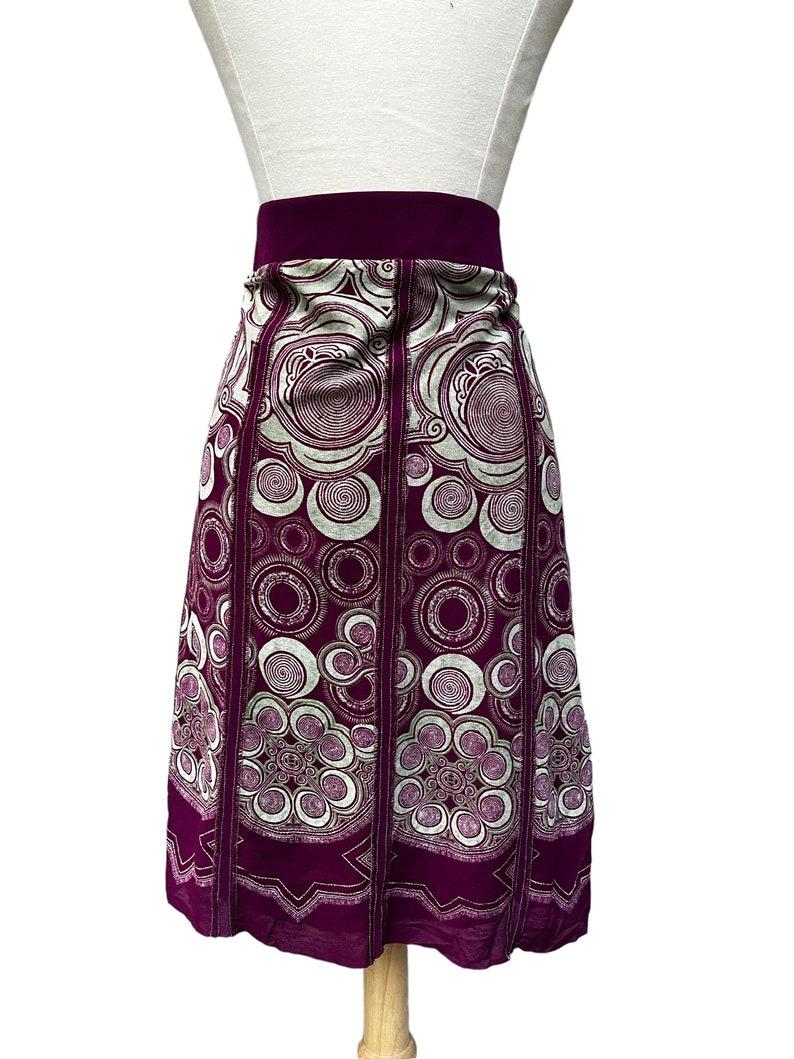 Vivienne Tam Mesh Skirt, Circa 1990s In Excellent Condition For Sale In Brooklyn, NY