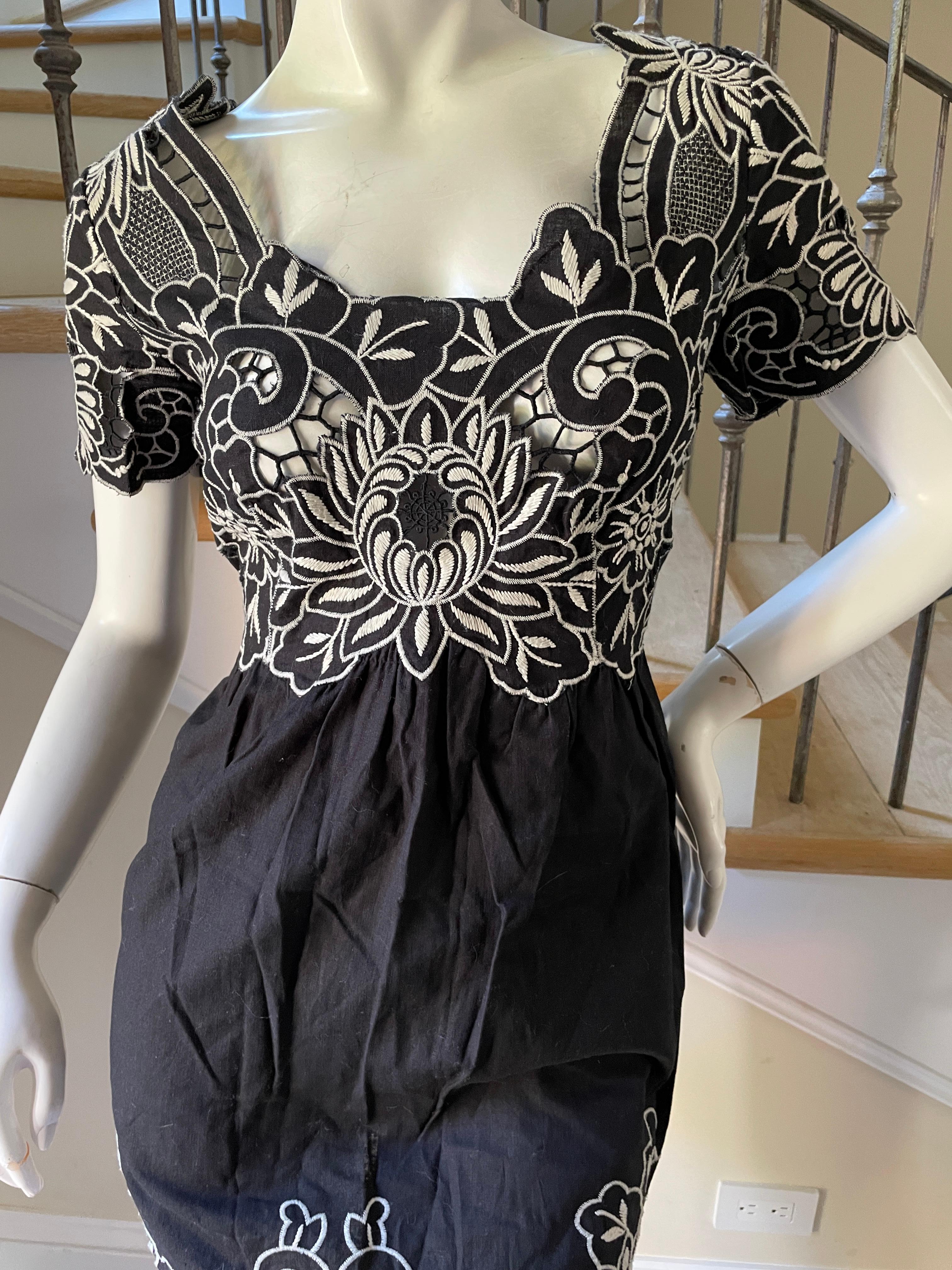 Vivienne Tam Vintage Black Linen Lotus Blossom Dress with Sheer Inserts  In Excellent Condition For Sale In Cloverdale, CA