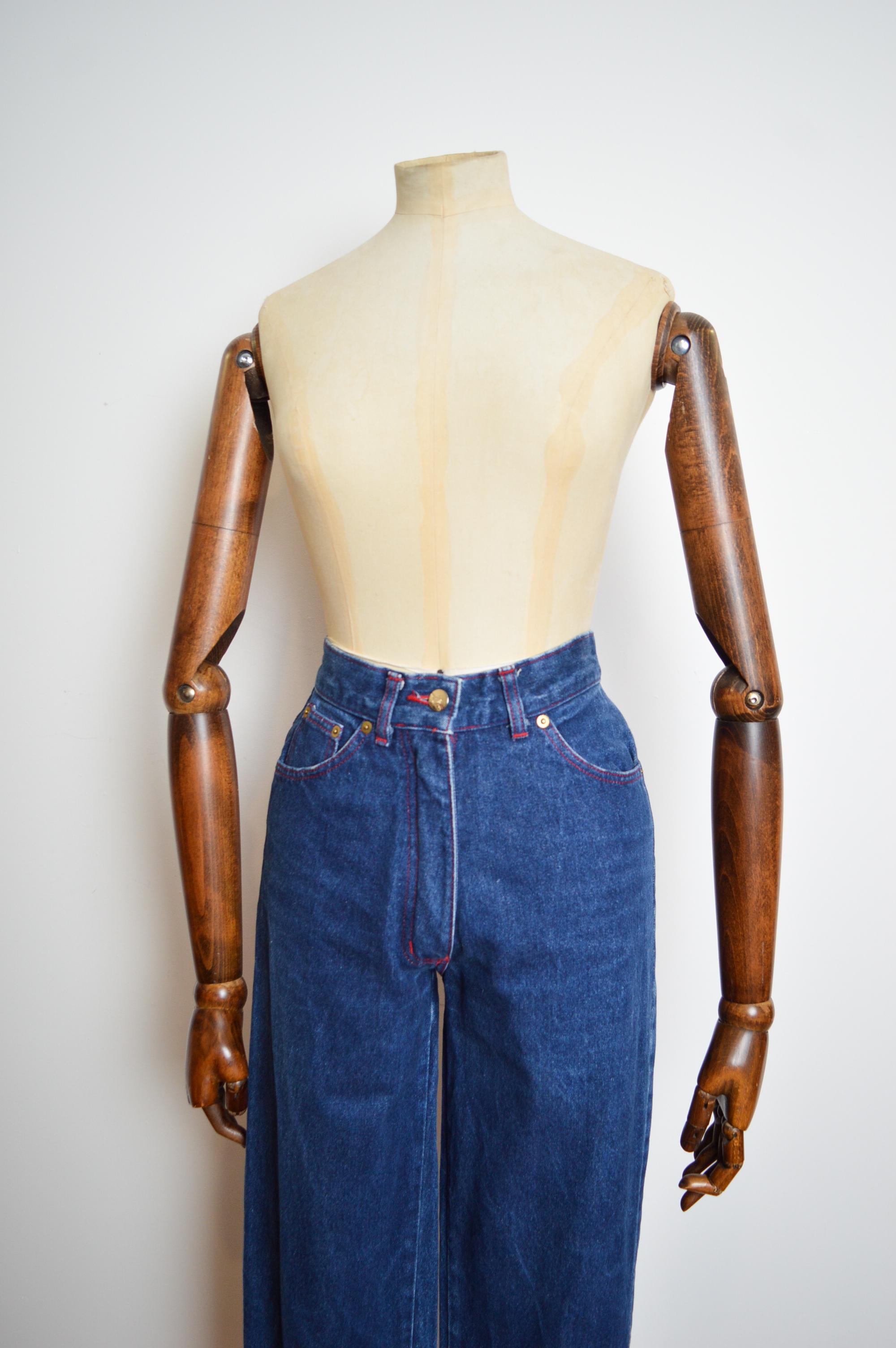 Vivienne Westwood 1990's Indigo Dark Blue High waisted denim jeans with Red Tab For Sale 5