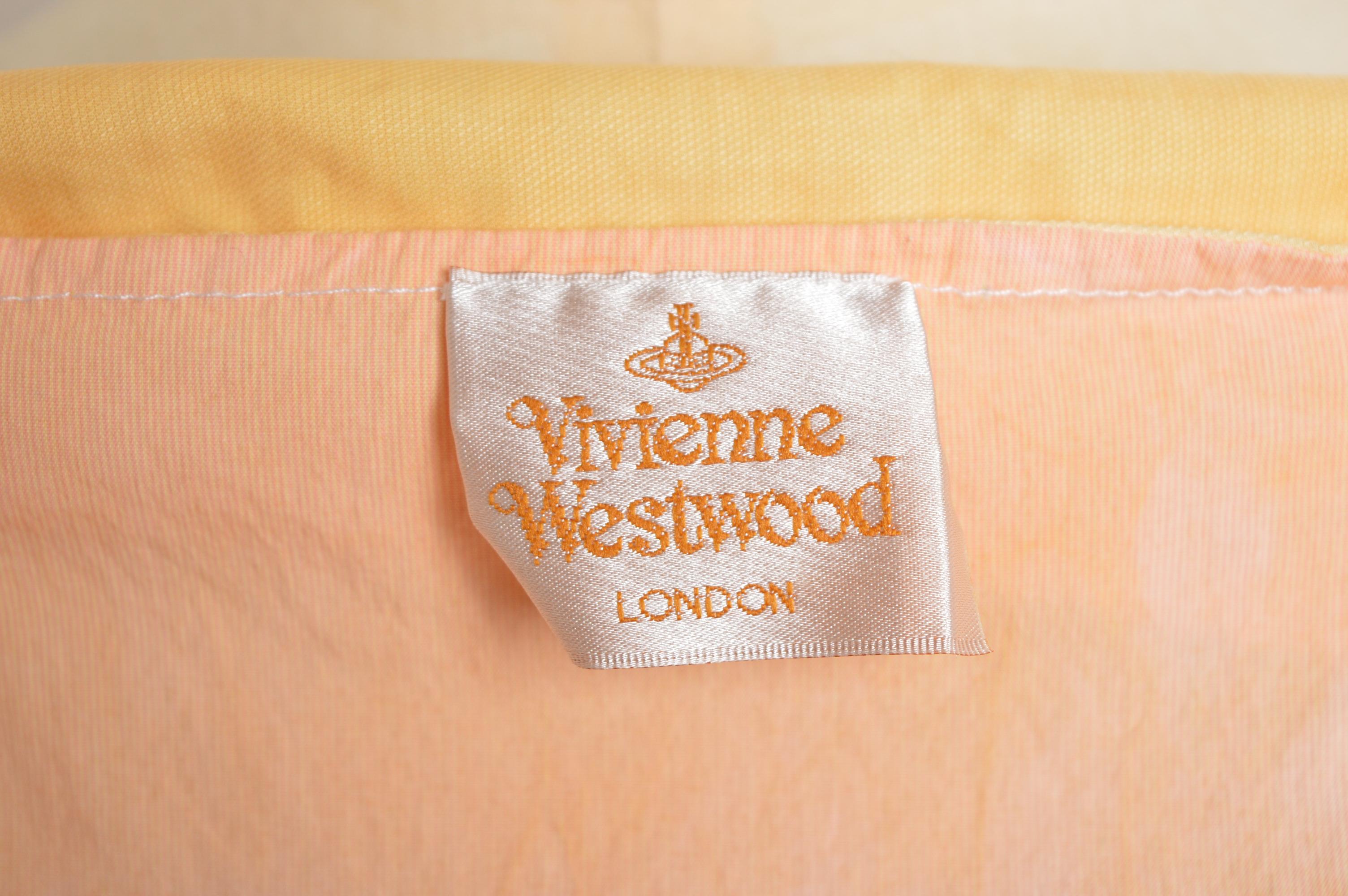 Vivienne Westwood 2000s Peach & Pastel Pink fitted Corset style Shirt - Blouse For Sale 3