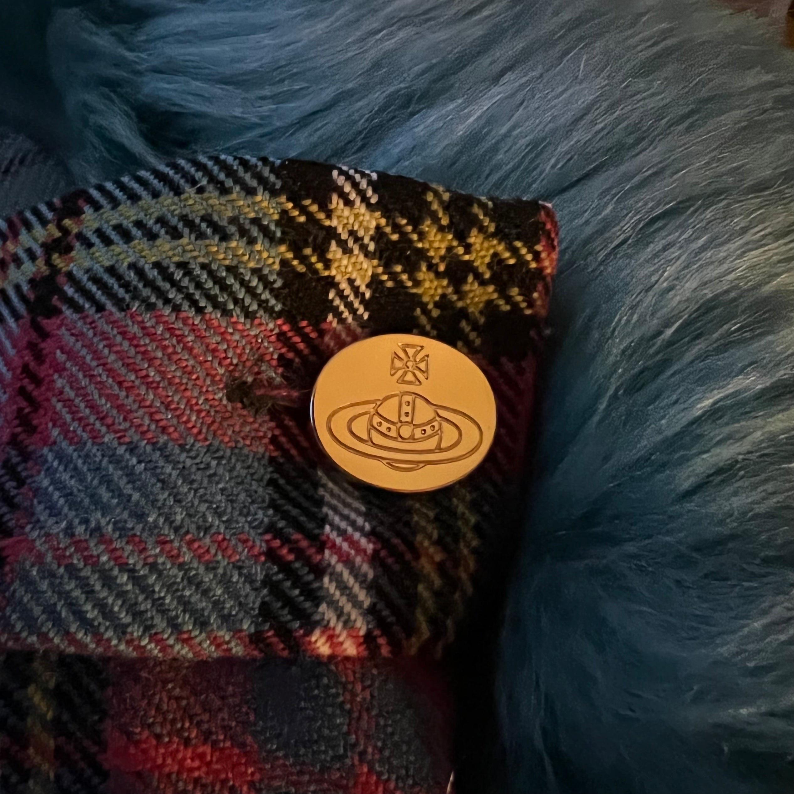 skirt with fur trim