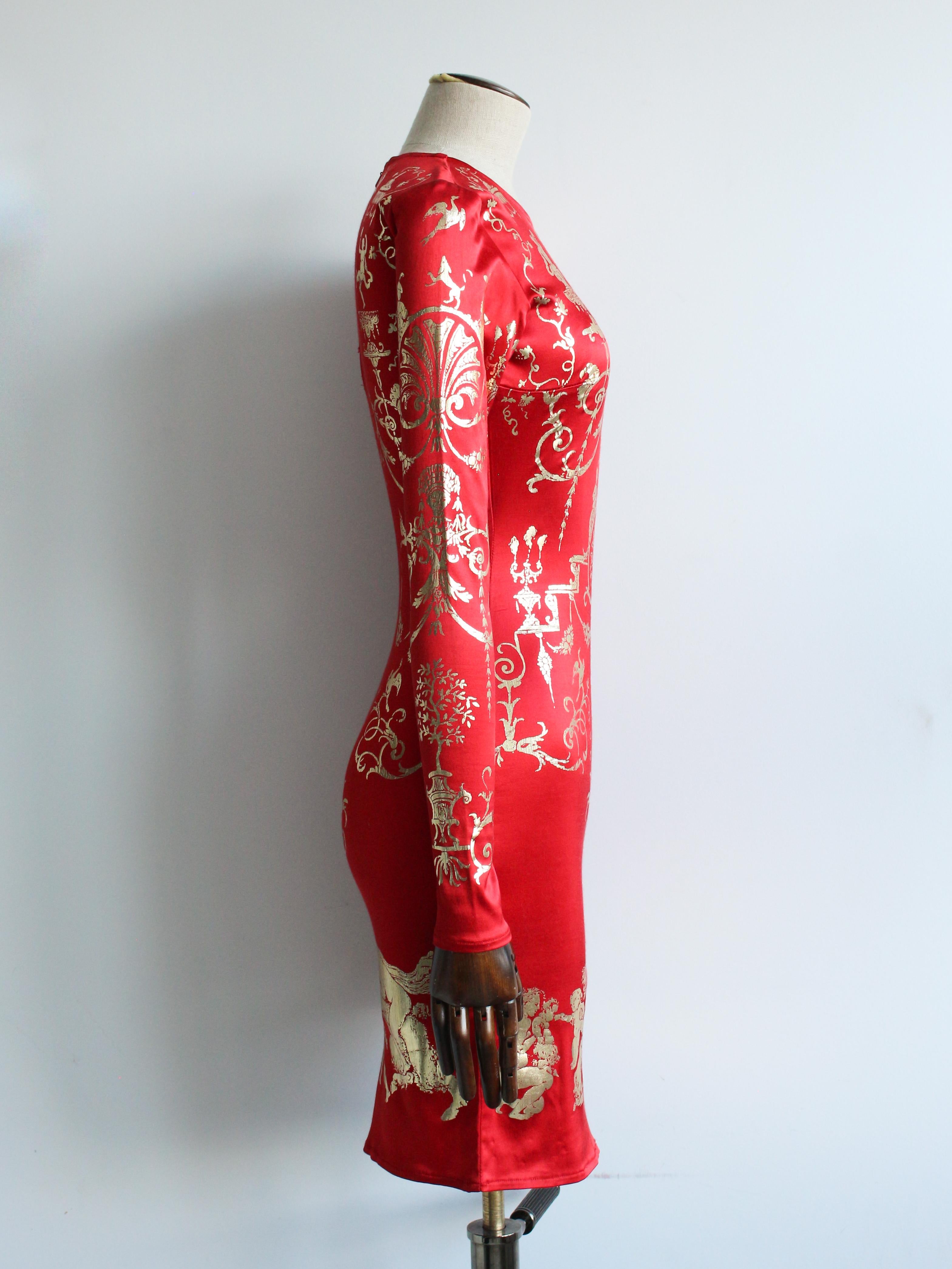 Vivienne Westwood A/W91 'Dressing Up' - Robe à crayon en satin et lycra rouge en vente 1