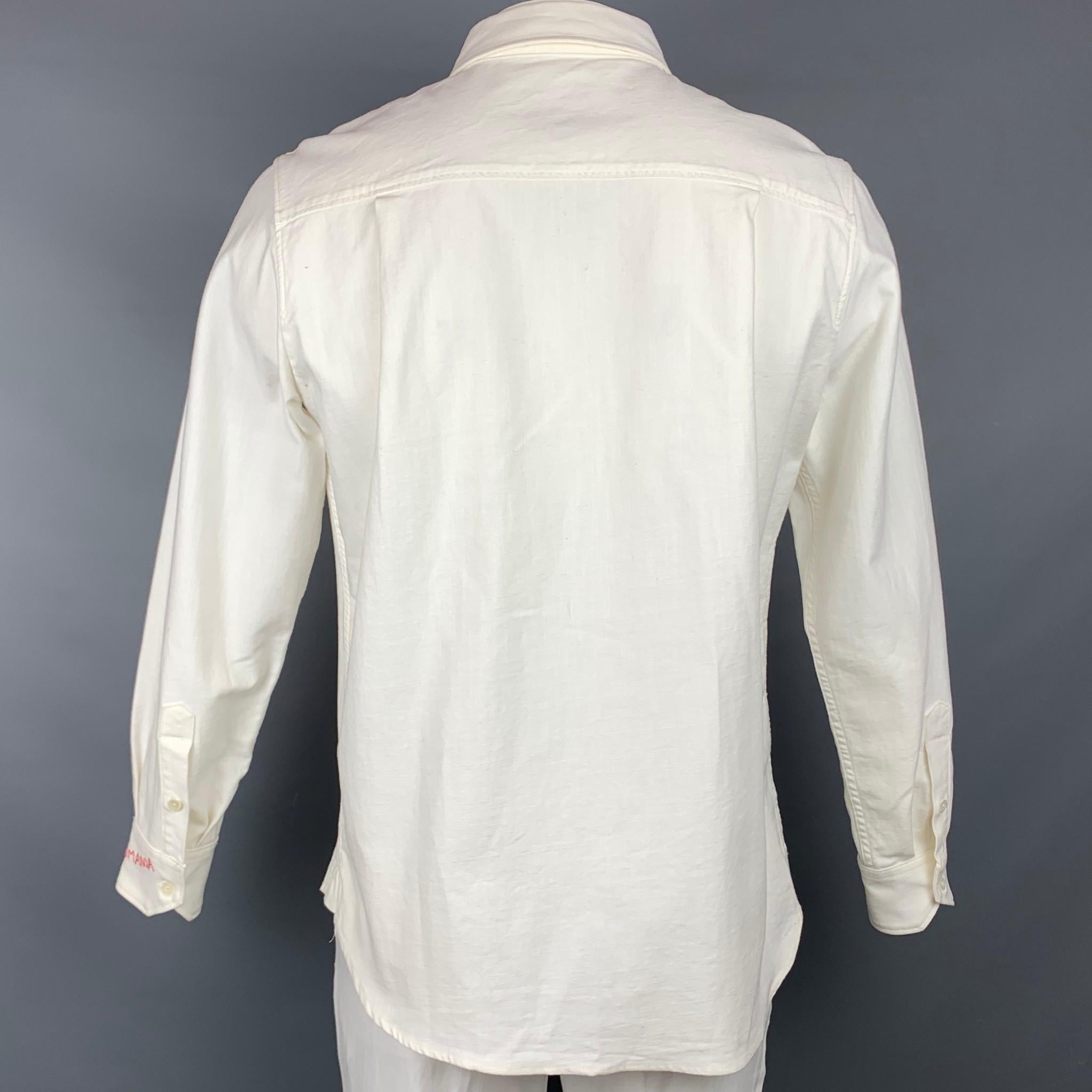 VIVIENNE WESTWOOD ANGLOMANIA long sleeve shirt comes in a off white cotton with a 