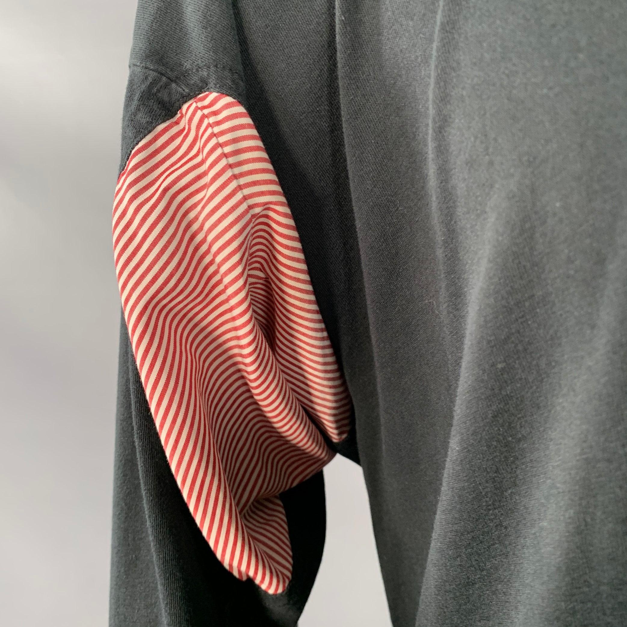 VIVIENNE WESTWOOD ARCHIVE Vintage taglia M Black Red White Patches Cotton Asymmetrical Long Sleeve T-shirt In condizioni buone in vendita a San Francisco, CA