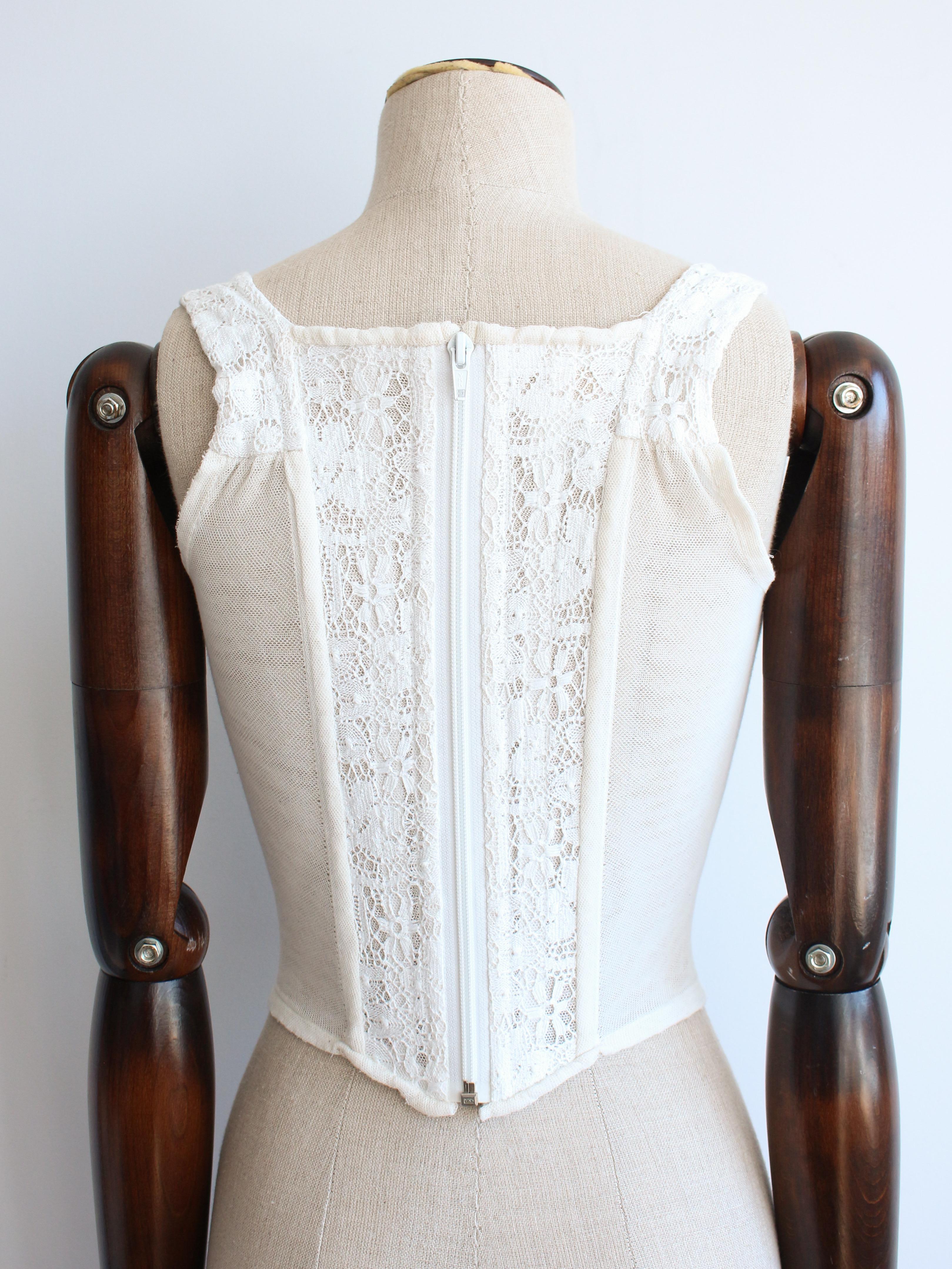 Vivienne Westwood Autumn/Winter 1994 ‘On Liberty’ White Floral Lace Corset 4