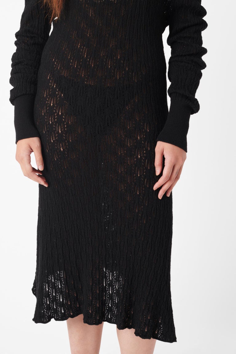 vivienne westwood knit corset dress Vivienne Westwood's famous knitted dress from the Fall/ Winter 1993 Anglomania collection! The dress is definitely a Westwood favourite and has been seen on @oliviarodrigo, @haileybieber and @kimkardashian! Crochet fashion label @