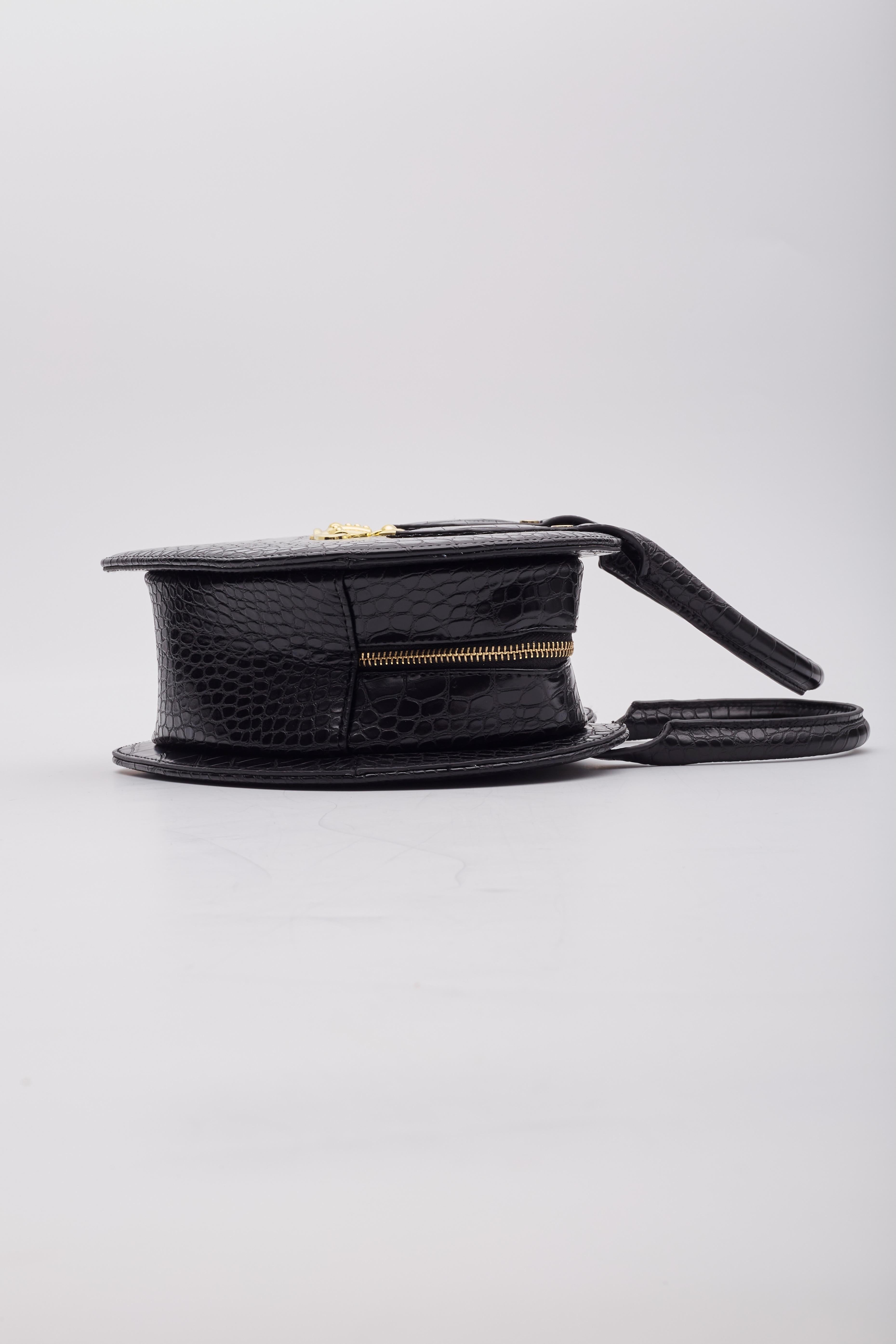 Vivienne Westwood Black Croc Embossed Chancery Heart Handbag For Sale 2