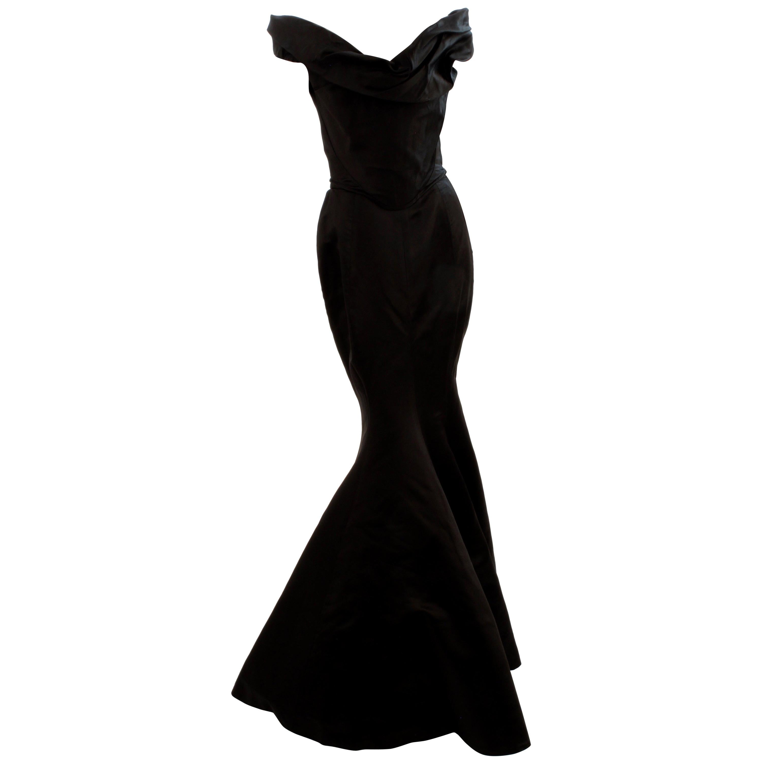 Vivienne Westwood Robe Corset en soie noire 2pc Special Couture Gold Label  10/12 sur 1stDibs