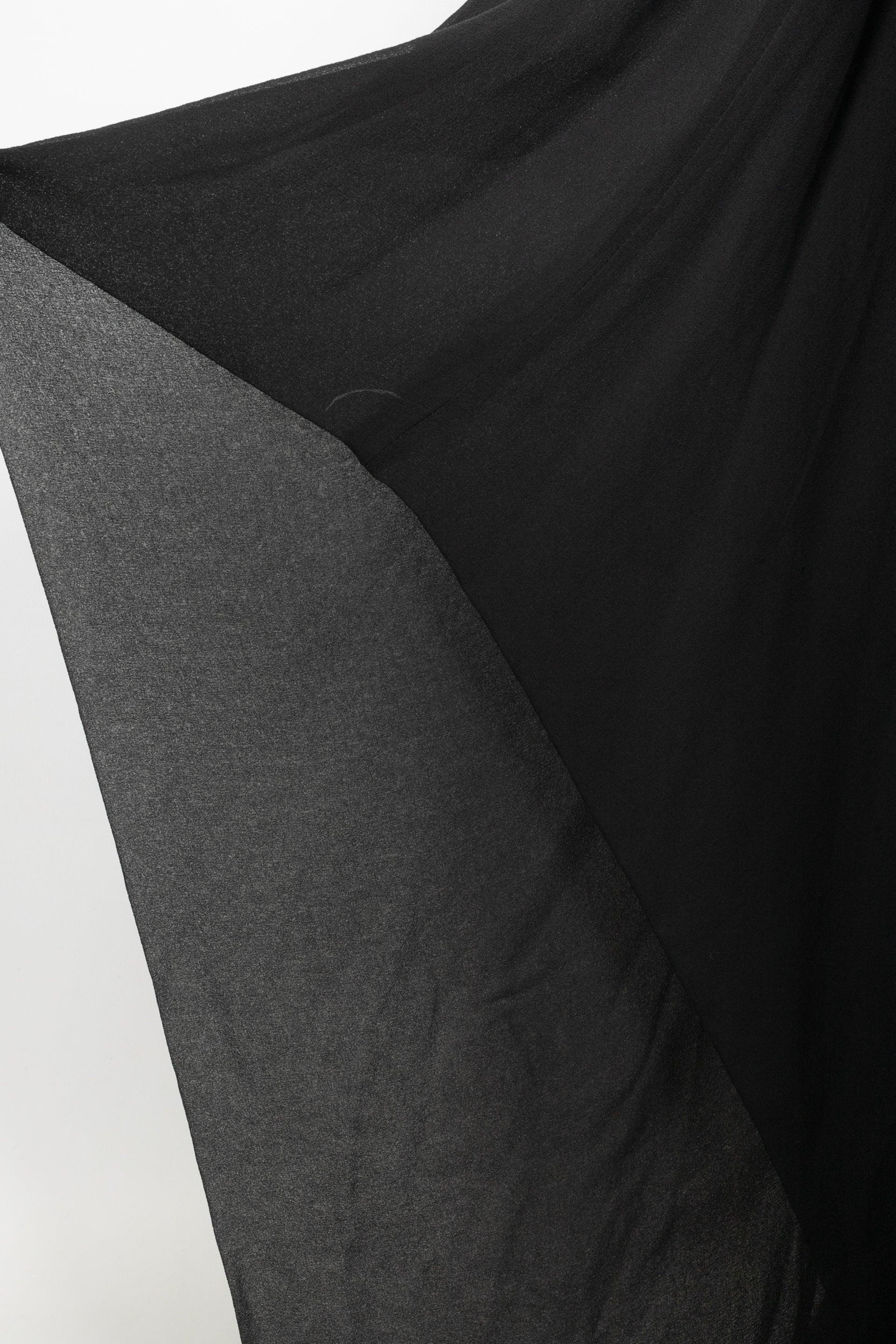 Jupe longue asymétrique en soie noire Vivienne Westwood en vente 1