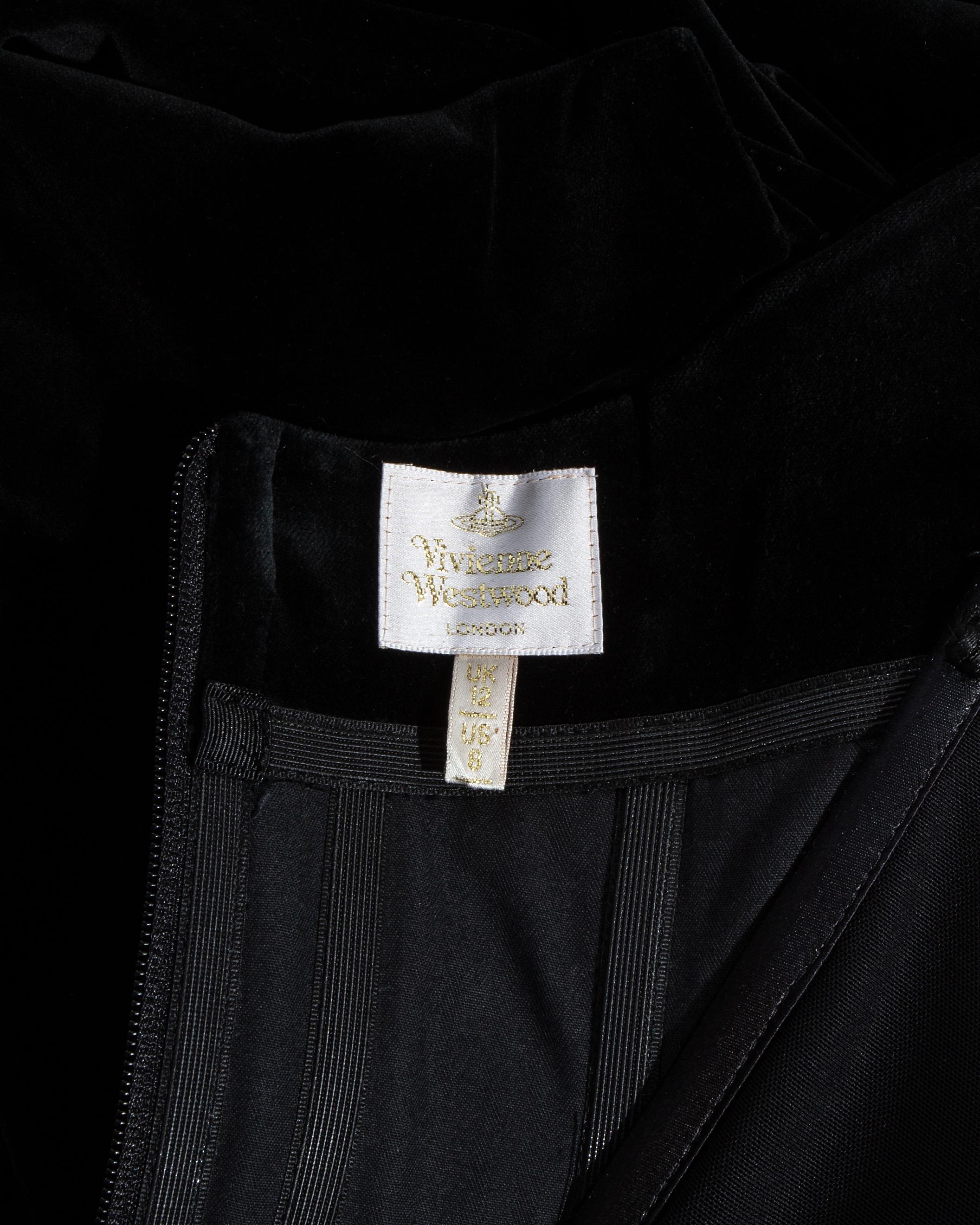 Vivienne Westwood black velvet corseted strapless evening dress, fw 1998 For Sale 2