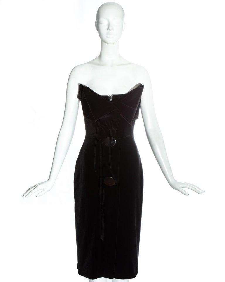 sir vivienne strapless gown