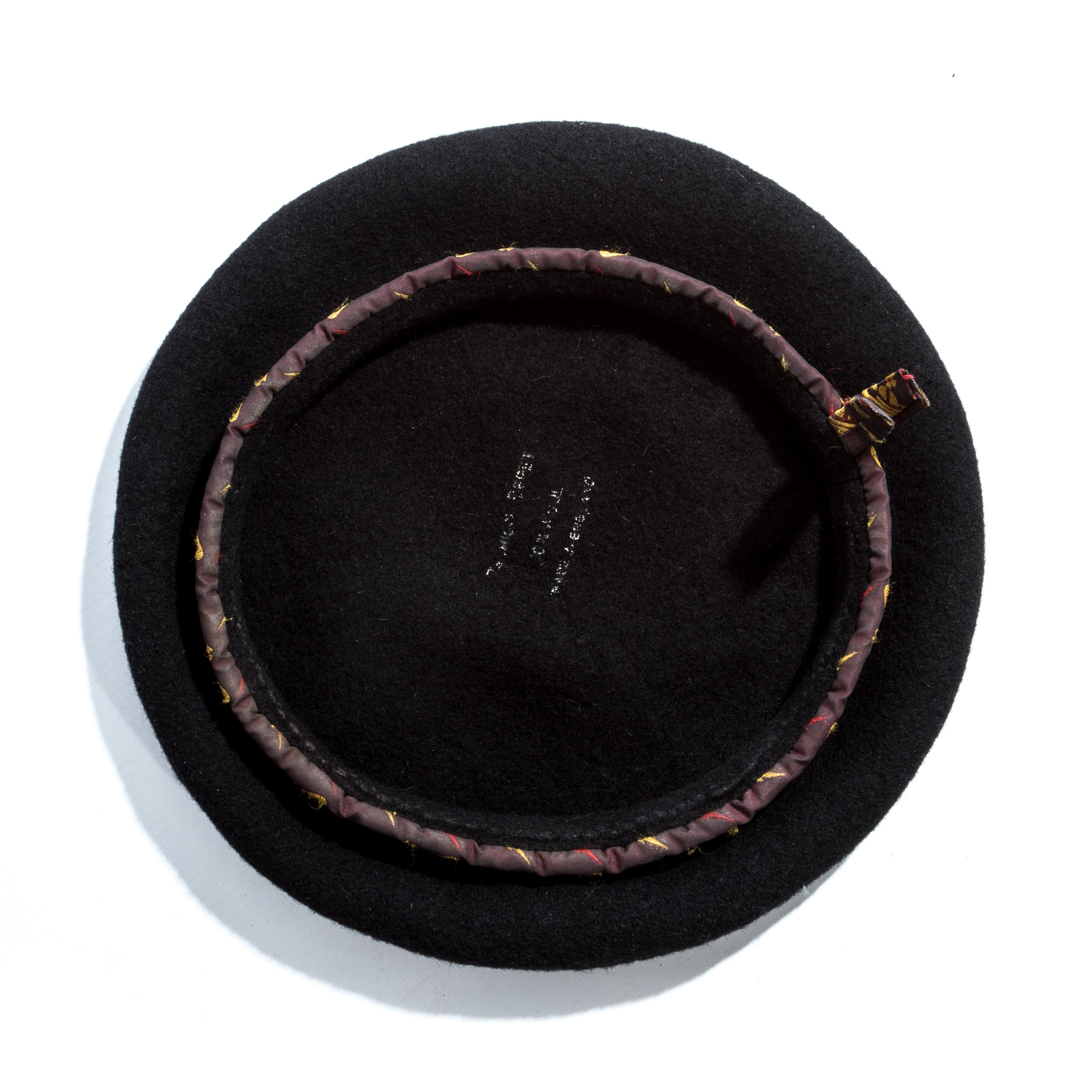 Vivienne Westwood black wool and gold 'Venus' beret, ss 1988 In Good Condition In London, GB
