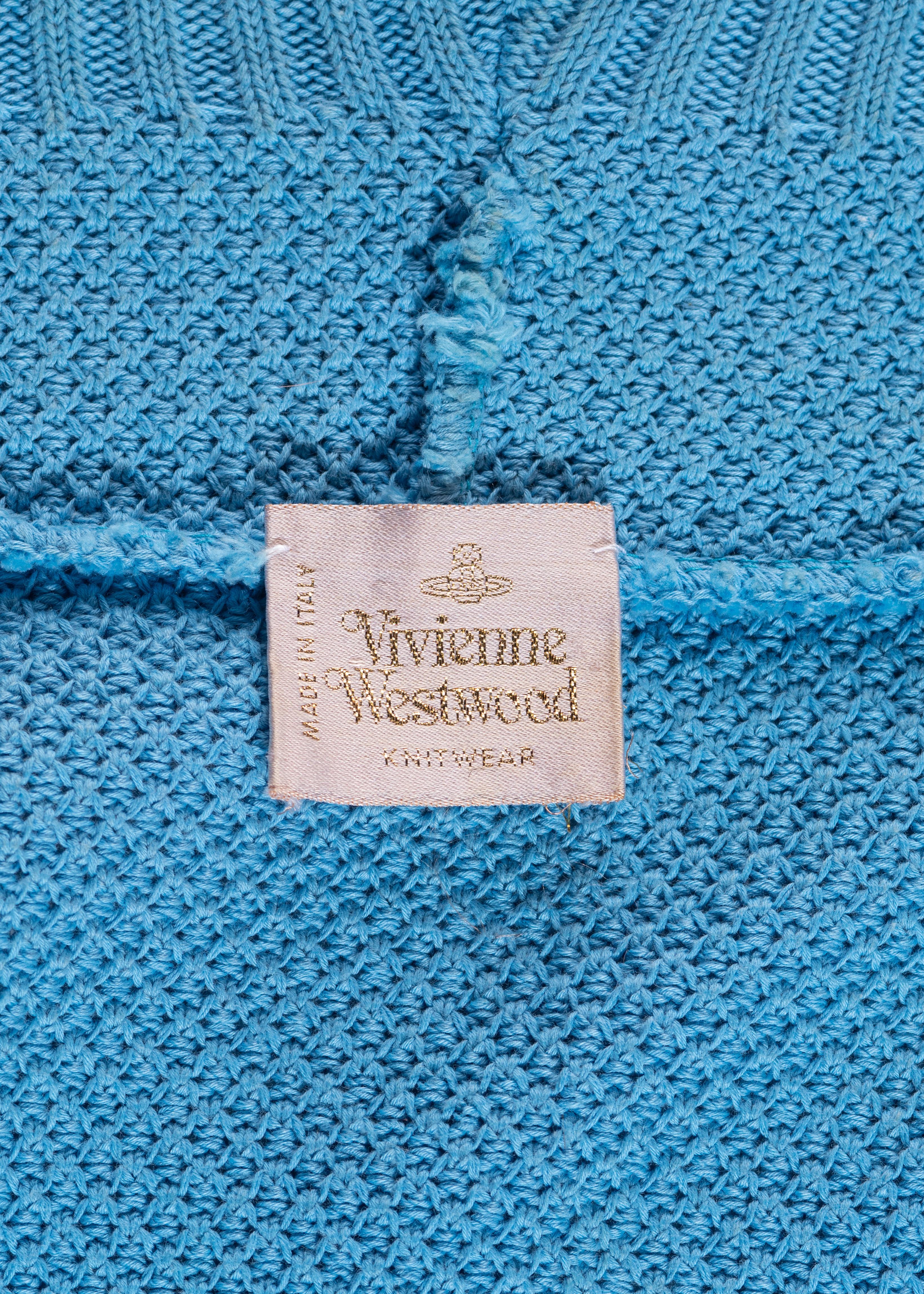 Vivienne Westwood blue crochet-knit cotton skirt and cardigan set, ss 1995 In Excellent Condition In London, GB