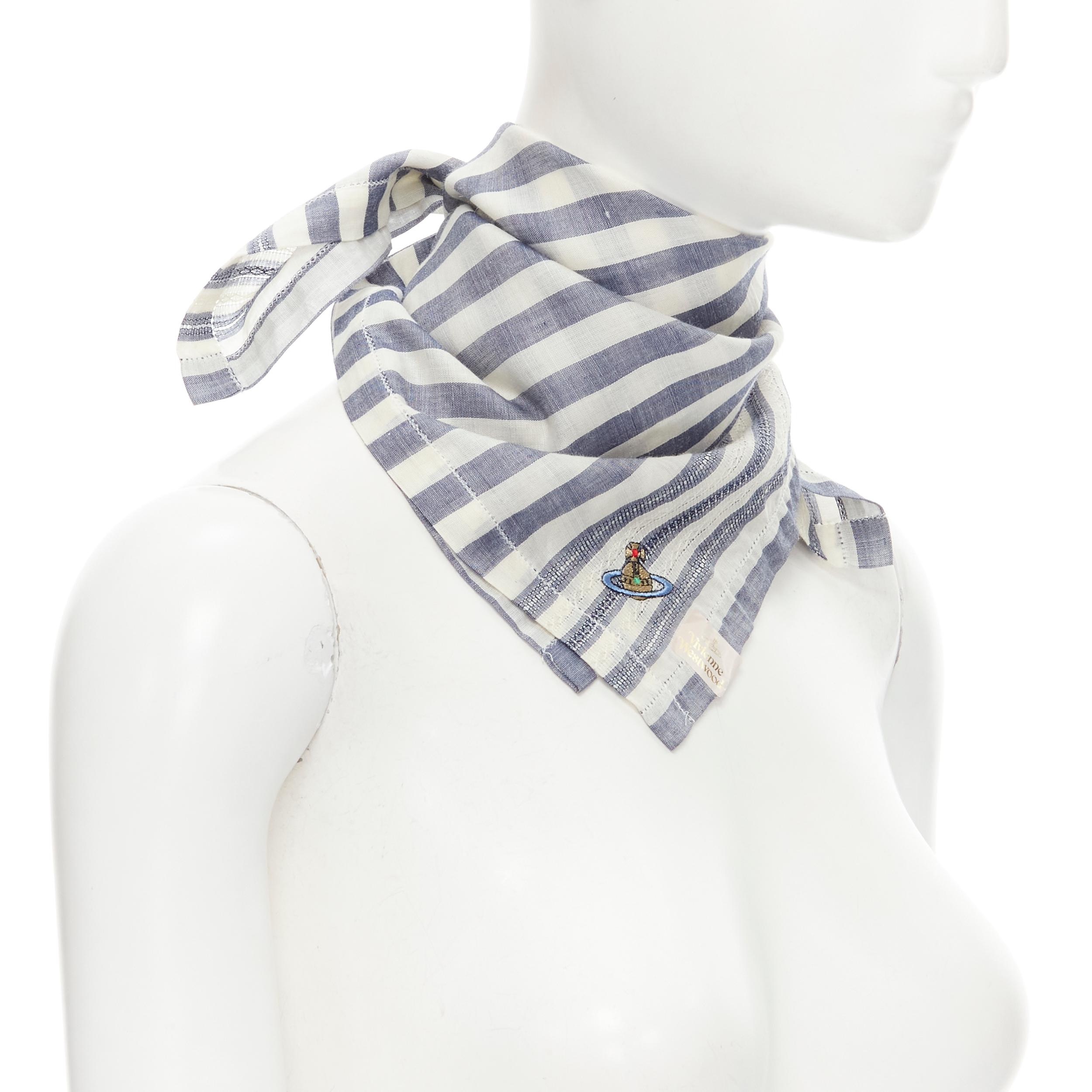 VIVIENNE WESTWOOD Blau-weißer Taschentuch mit nautischen Streifen und Kugel-Logo (Grau) im Angebot