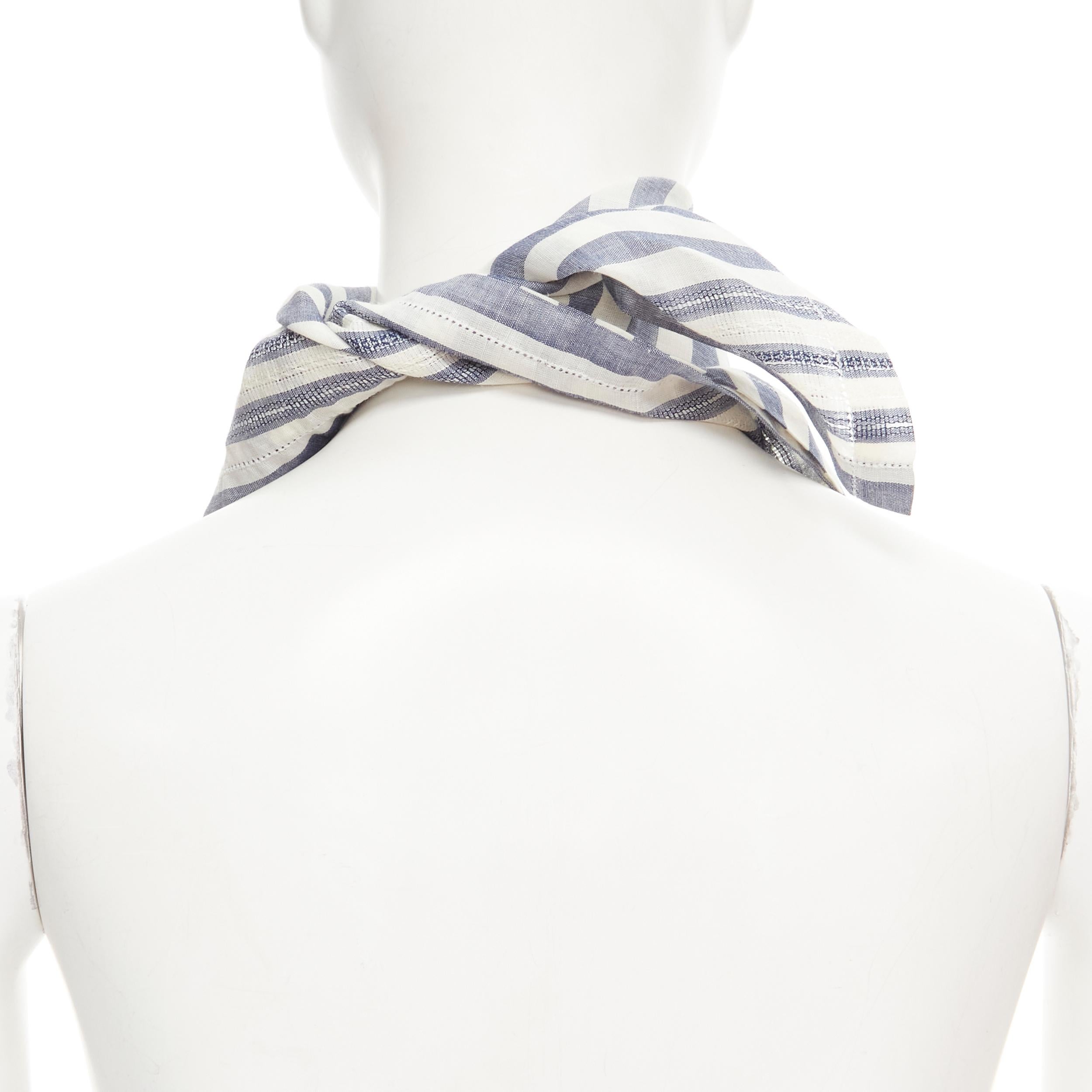 VIVIENNE WESTWOOD Blau-weißer Taschentuch mit nautischen Streifen und Kugel-Logo Damen im Angebot