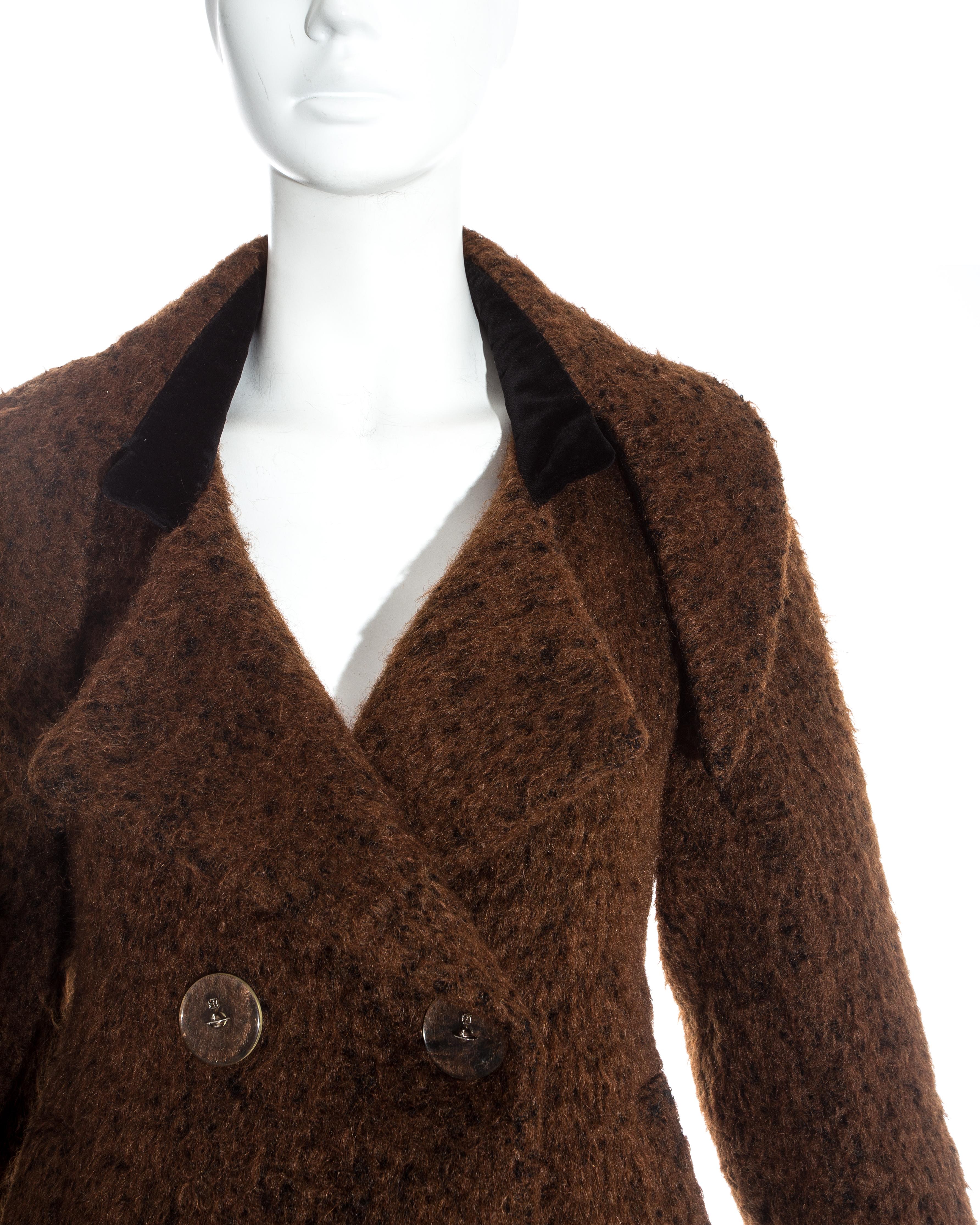 Noir Vivienne Westwood - Manteau swing en laine et velours marron, automne-hiver 1990 en vente