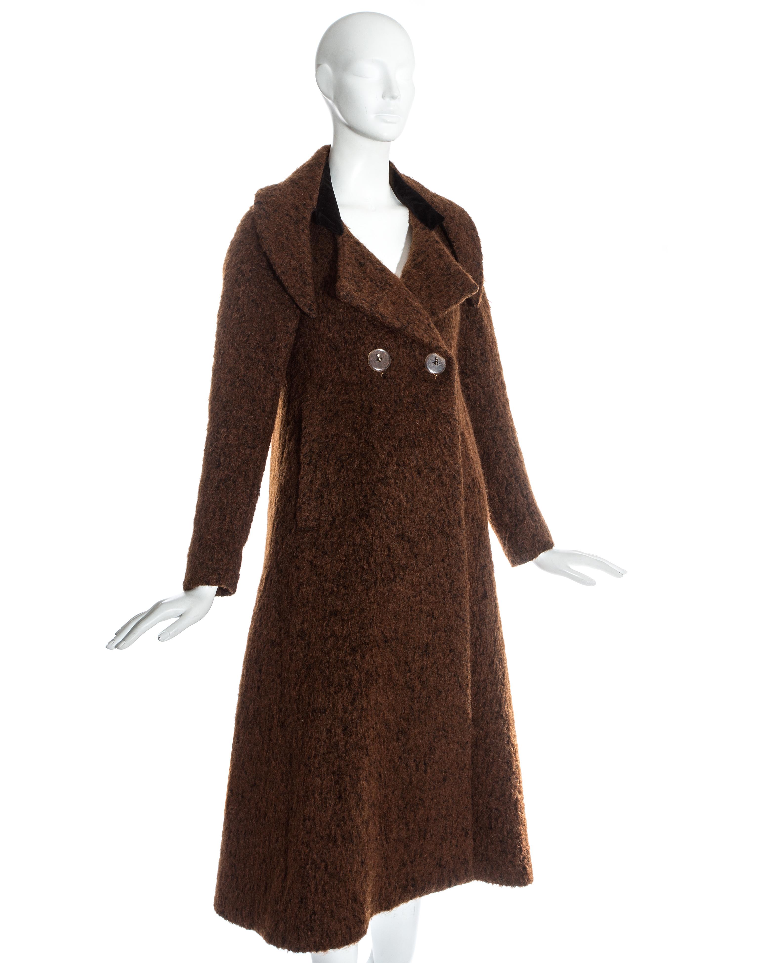 Vivienne Westwood - Manteau swing en laine et velours marron, automne-hiver 1990 en vente 1