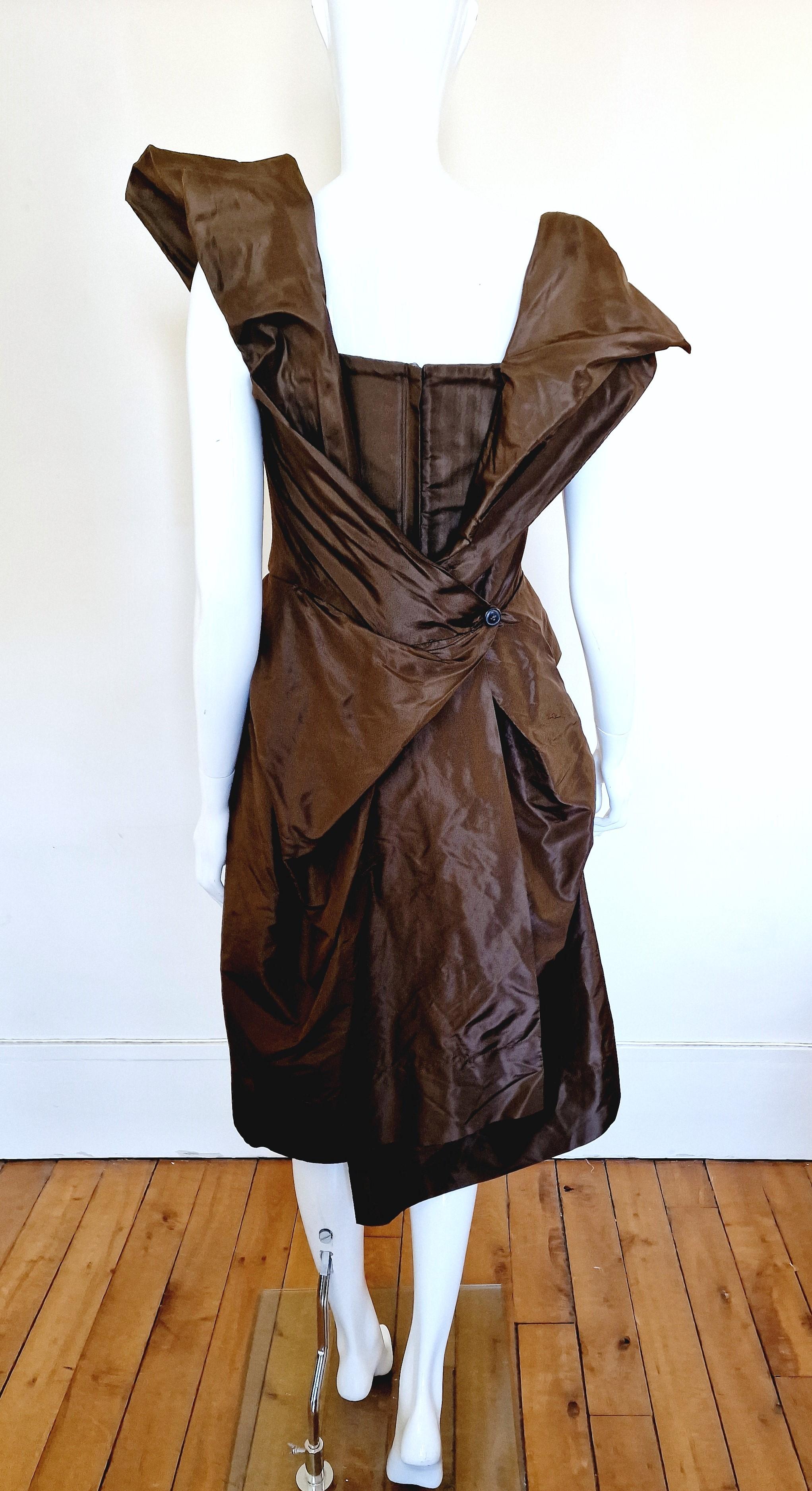 Vivienne Westwood Bustier Corset Pirate Victorian 90s Robe de soirée en taffetas en vente 1