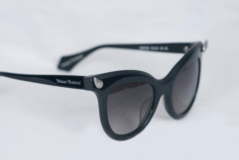 Vivienne Westwood Cat-Eye Diamante Horned Sunglasses at  display picture 3