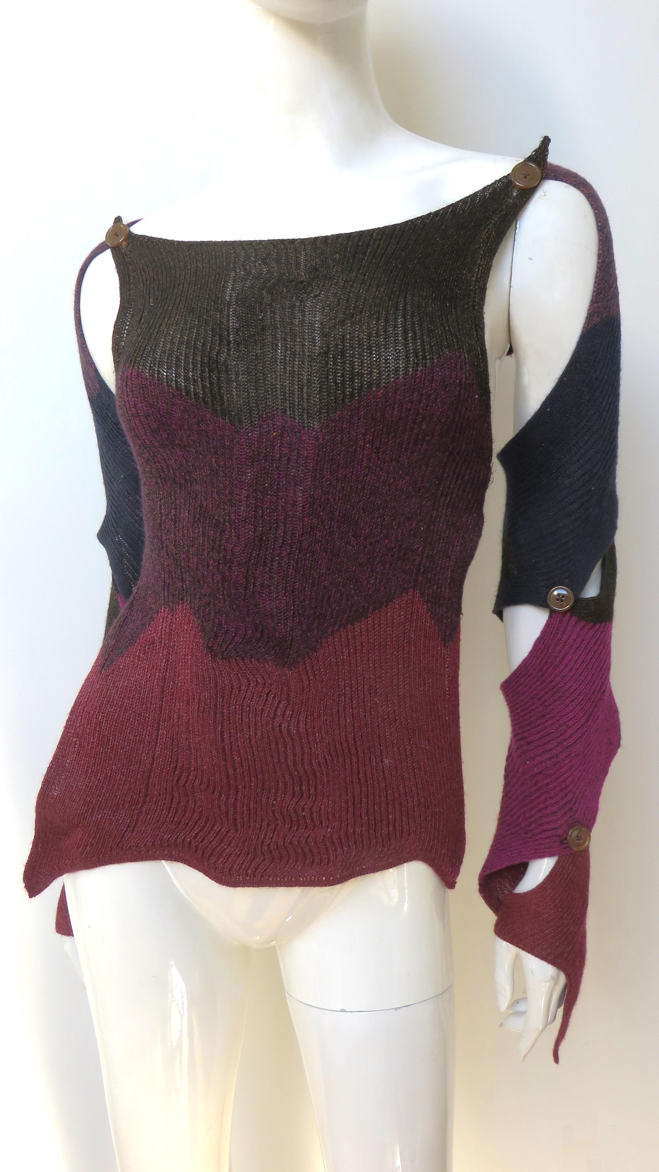 Vivienne Westwood Color Block Backless Spiral Sleeves Sweater Vest In Good Condition For Sale In Water Mill, NY