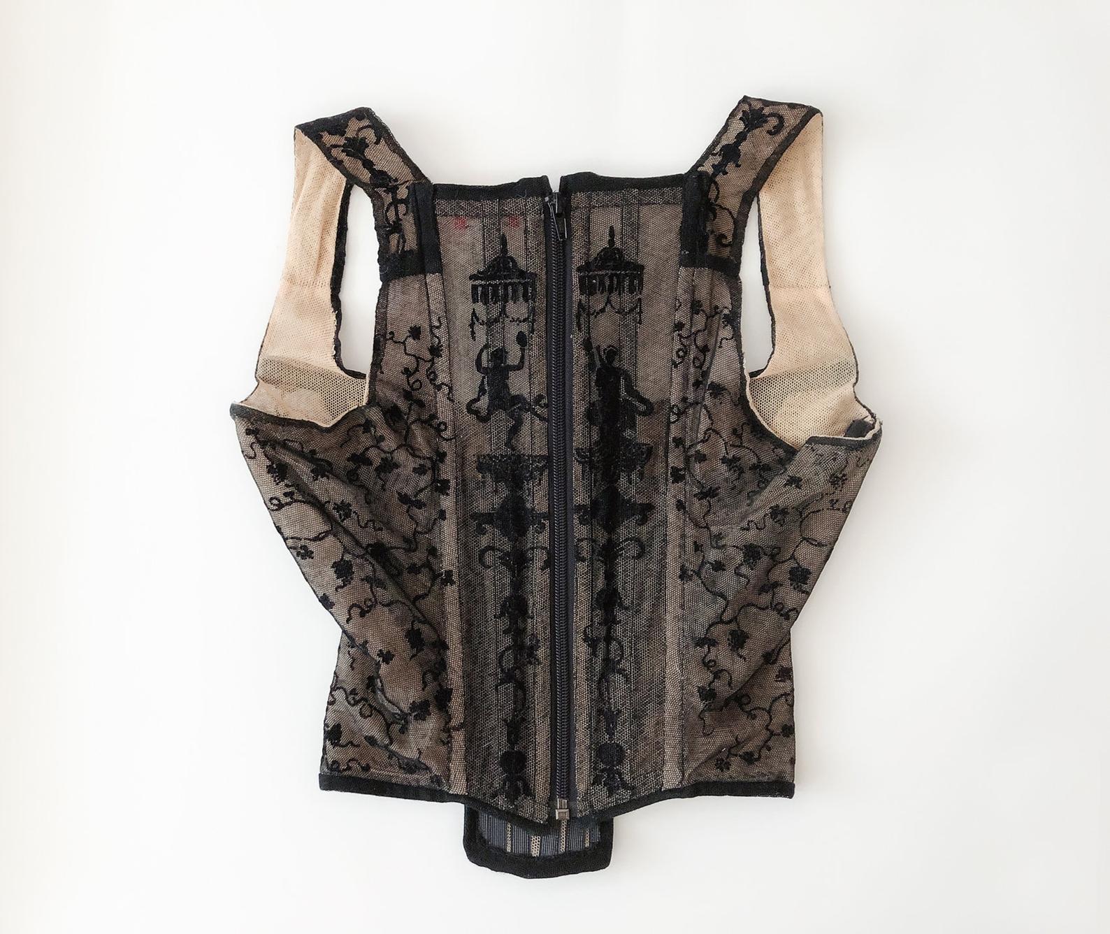 Vivienne Westwood Corset SS 1992 Runway Worn Rare Collectors black lace ICONIC For Sale 2