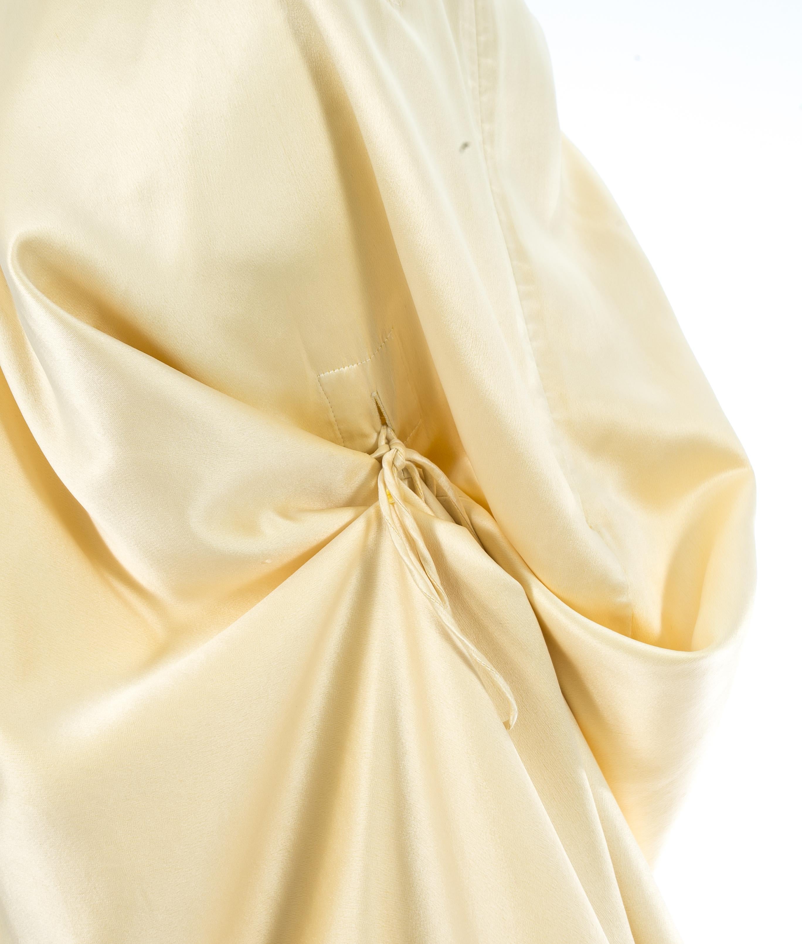 Vivienne Westwood cream silk corset and draped skirt wedding ensemble, c. 1999 In Good Condition In London, GB