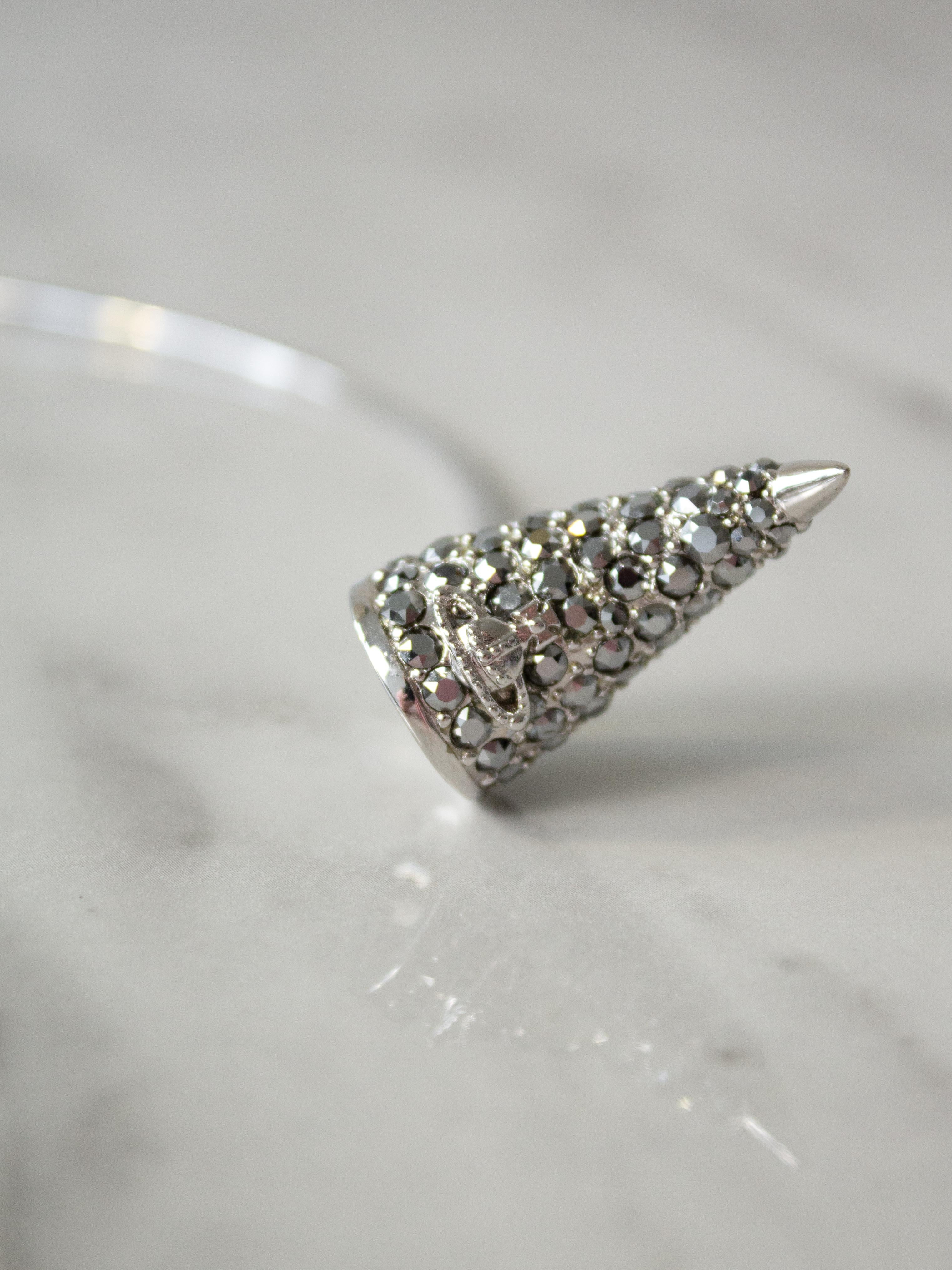Vivienne Westwood Diamante Kristall Strass Silber Orb Horn Tiara im Angebot 8