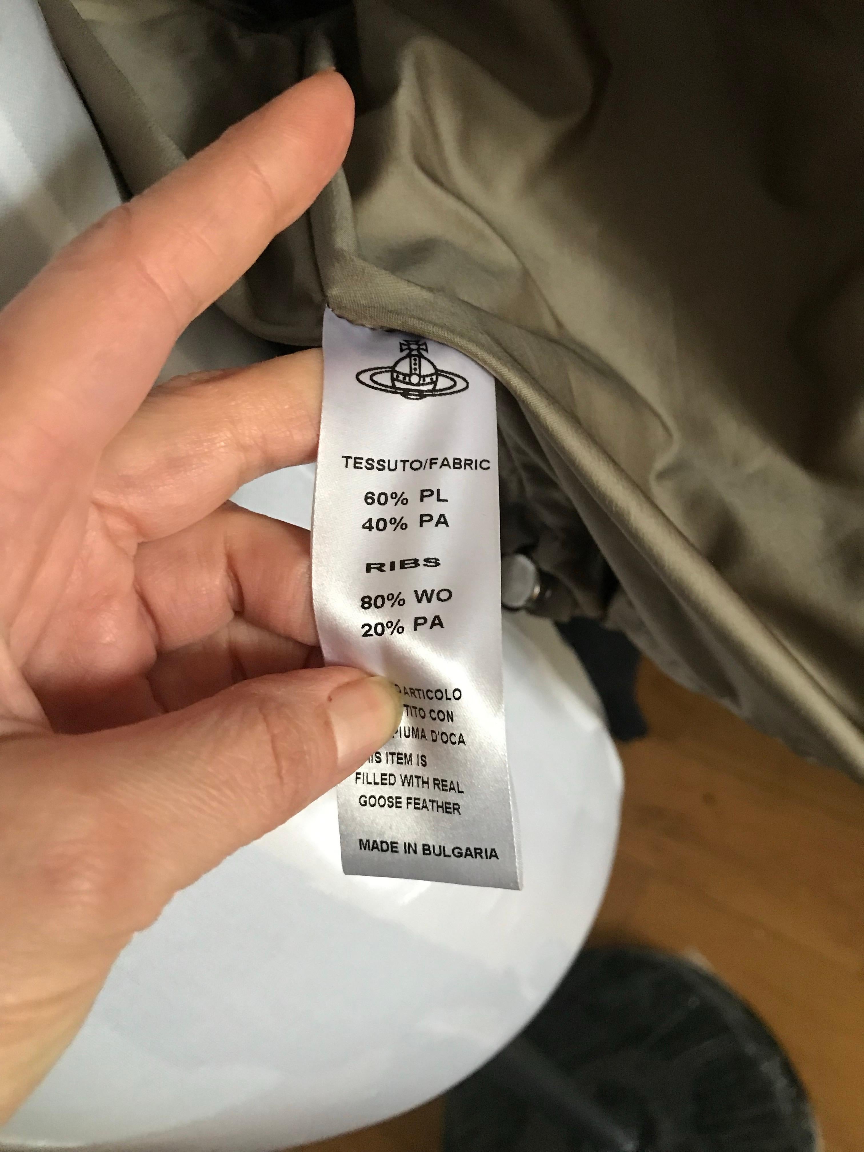 Grigio Piumino Vivienne Westwood in perfette condizioni. in vendita