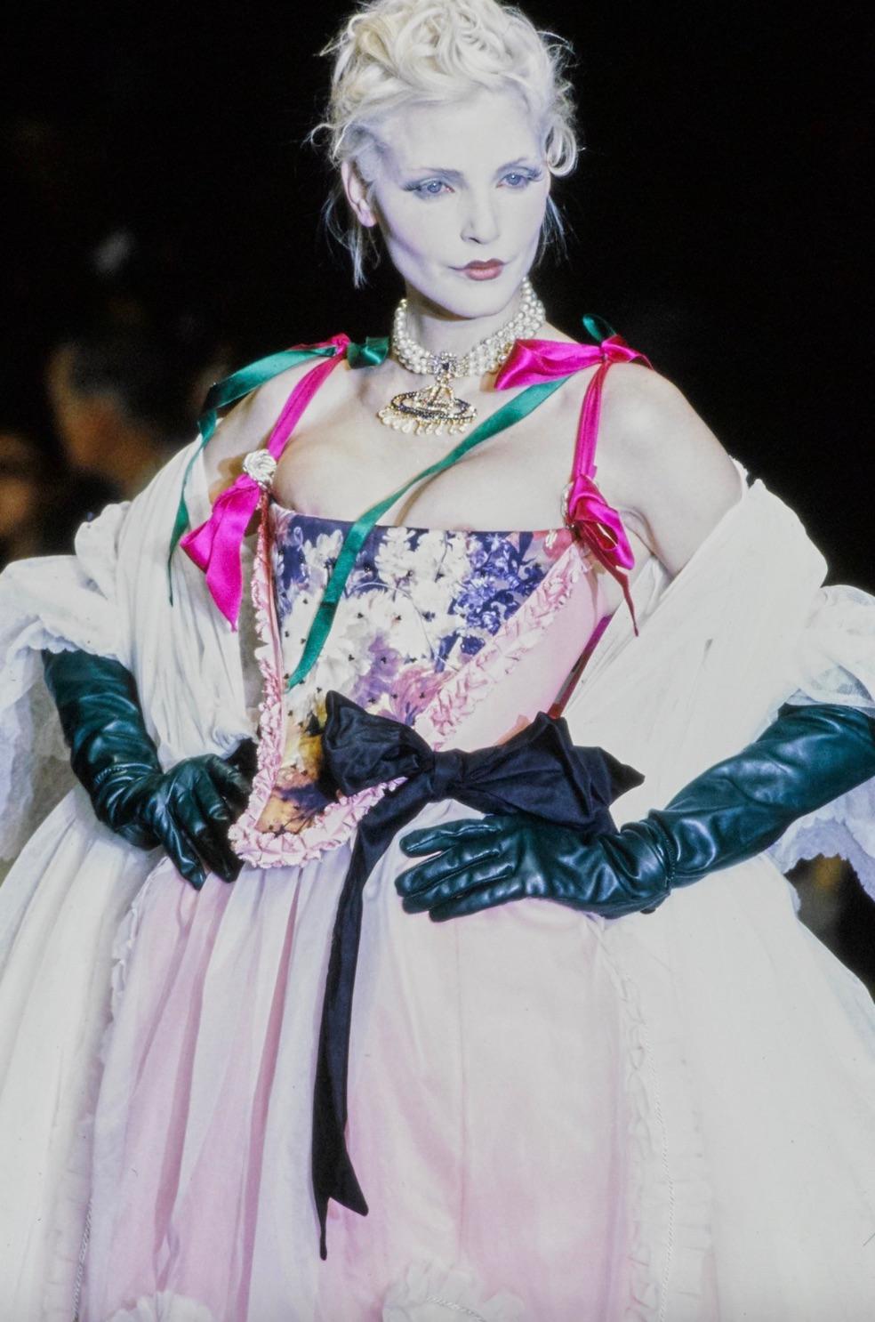 Vivienne Westwood F/W 1995 Vive La Cocotte Multicolor Orb Pearl Chocker Necklace 13