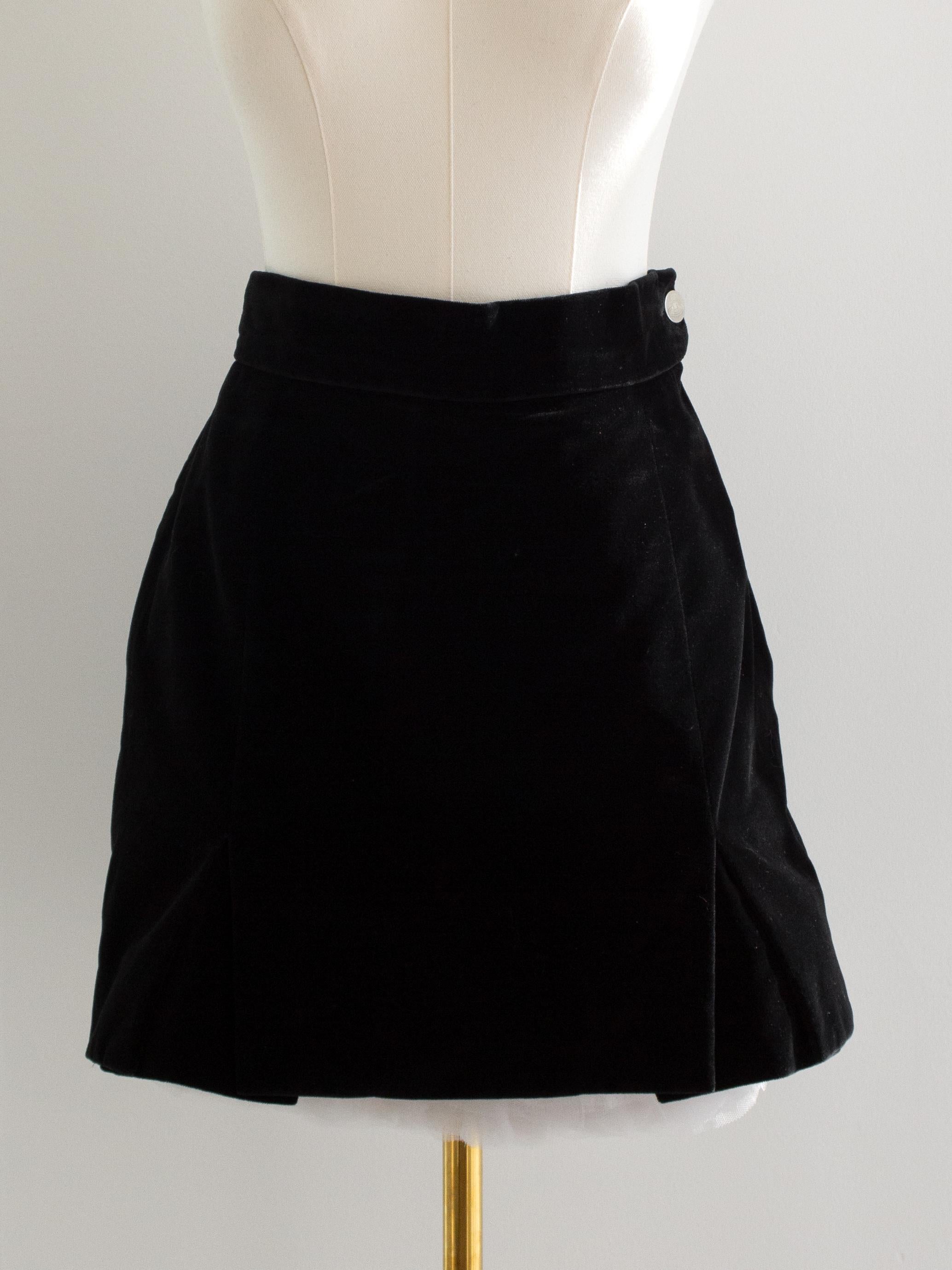 Vivienne Westwood F/W1988 Time Machine Black Velvet White Bustle Mini Skirt Suit For Sale 8