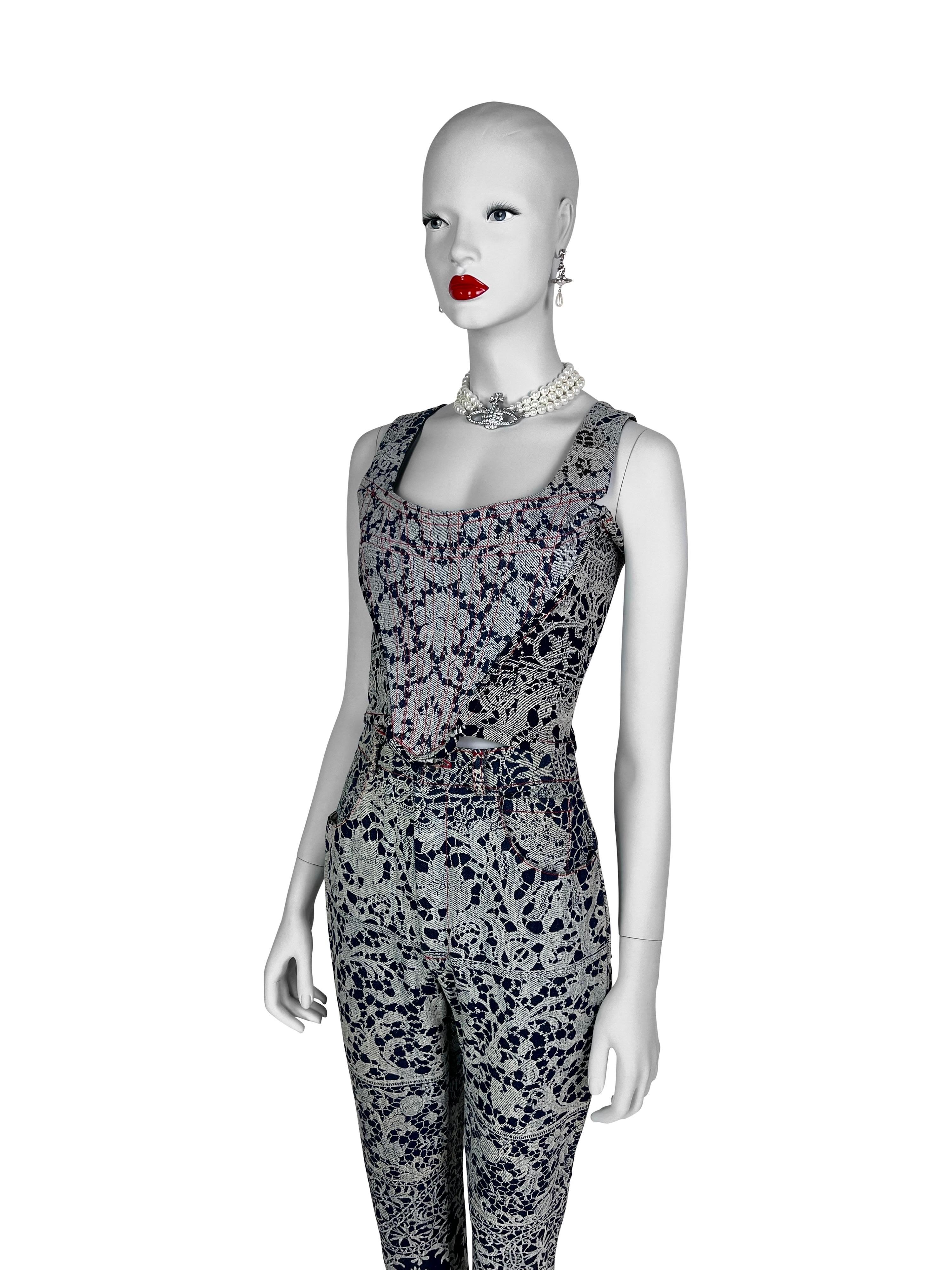 Vivienne Westwood Fall 1992 “Always on Camera” Lace Print Denim Corset Set  In Good Condition For Sale In Prague, CZ