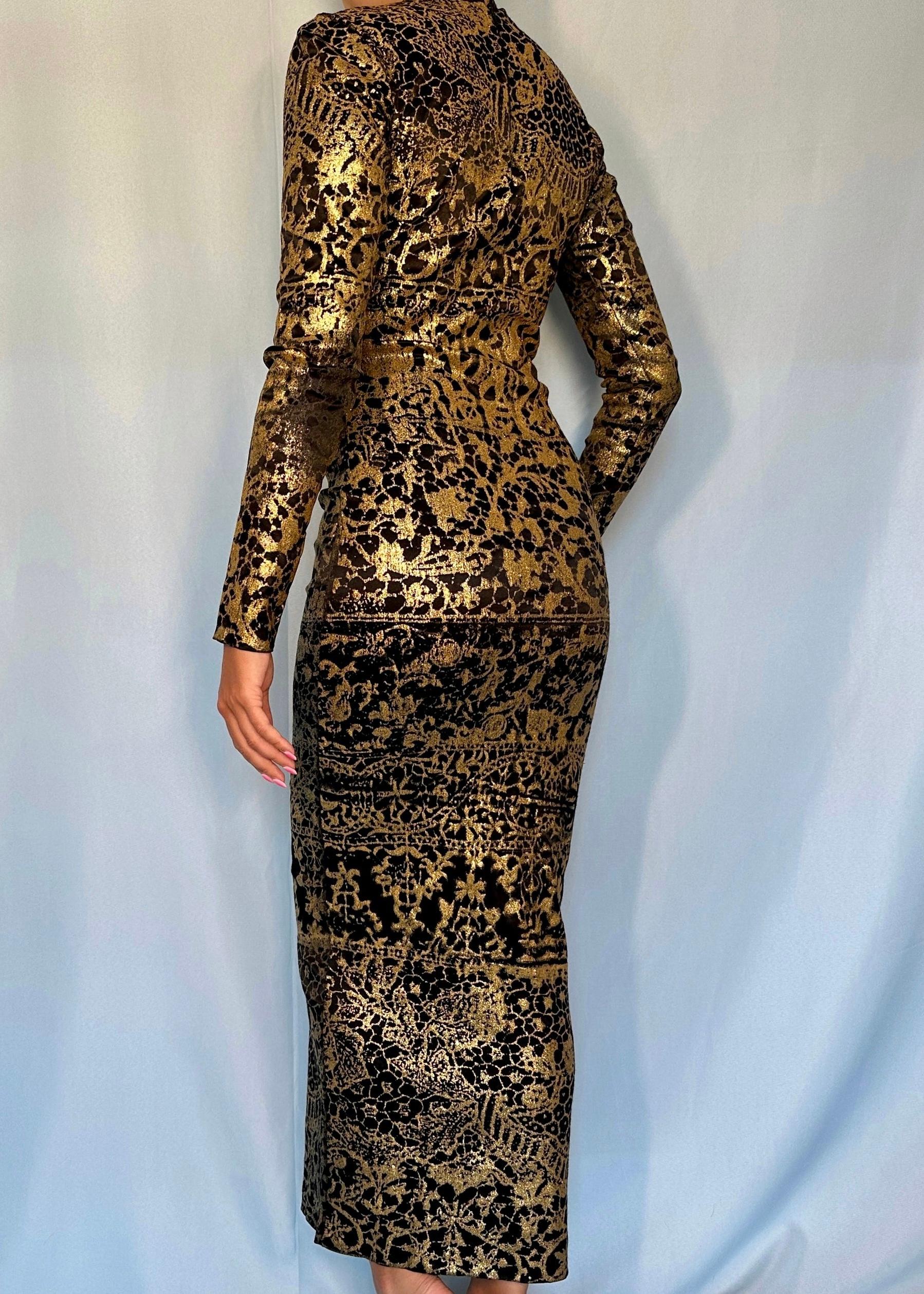 Vivienne Westwood - Échantillon de défilé de robe noire métallisée dorée, automne 1992 en vente 1