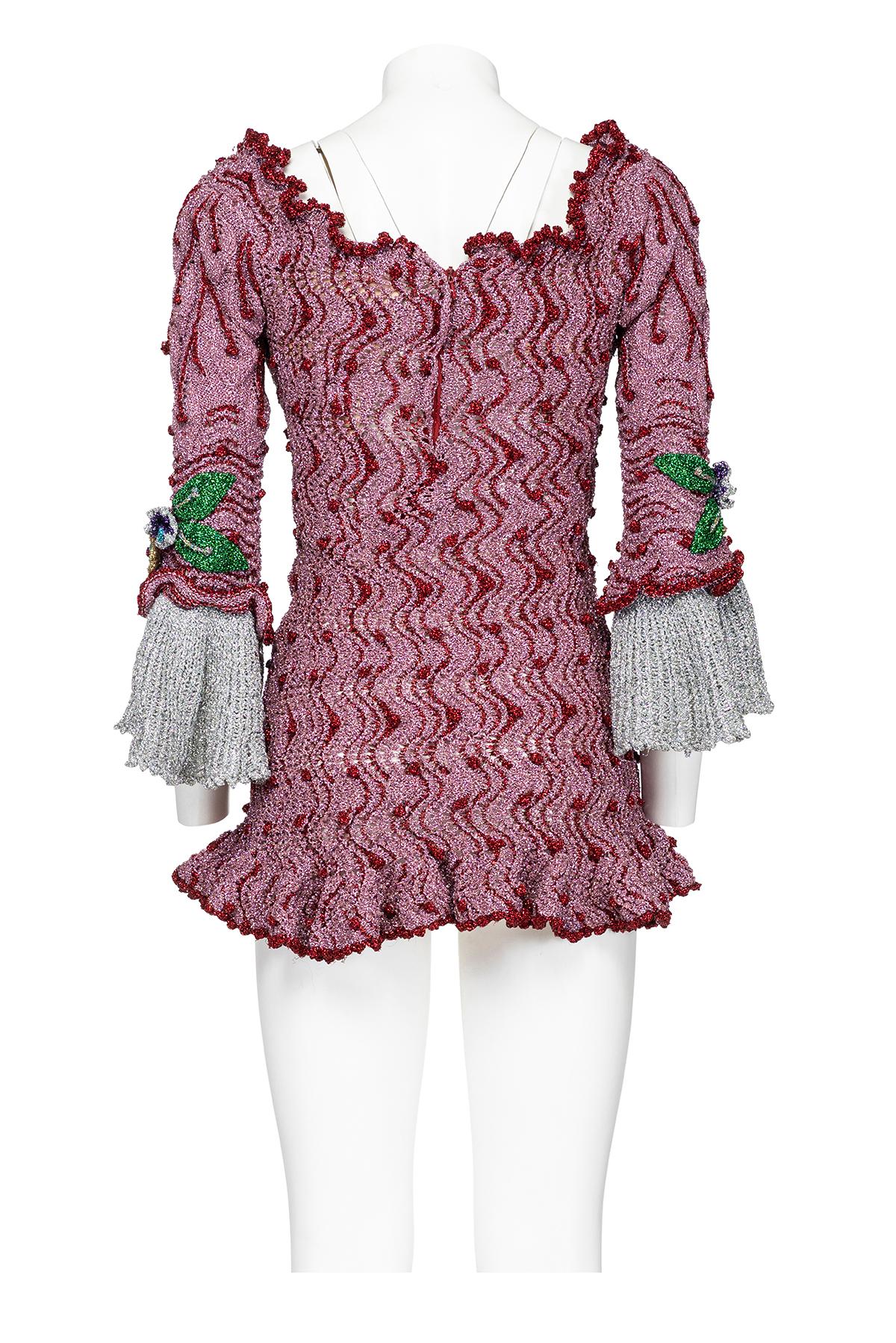 Femenino o masculino VIVIENNE WESTWOOD FW 94 Icónico y raro minivestido de la colección 'On liberty' en venta