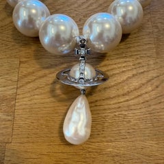 Vivienne Westwood Giant Pearls Orbit Necklace