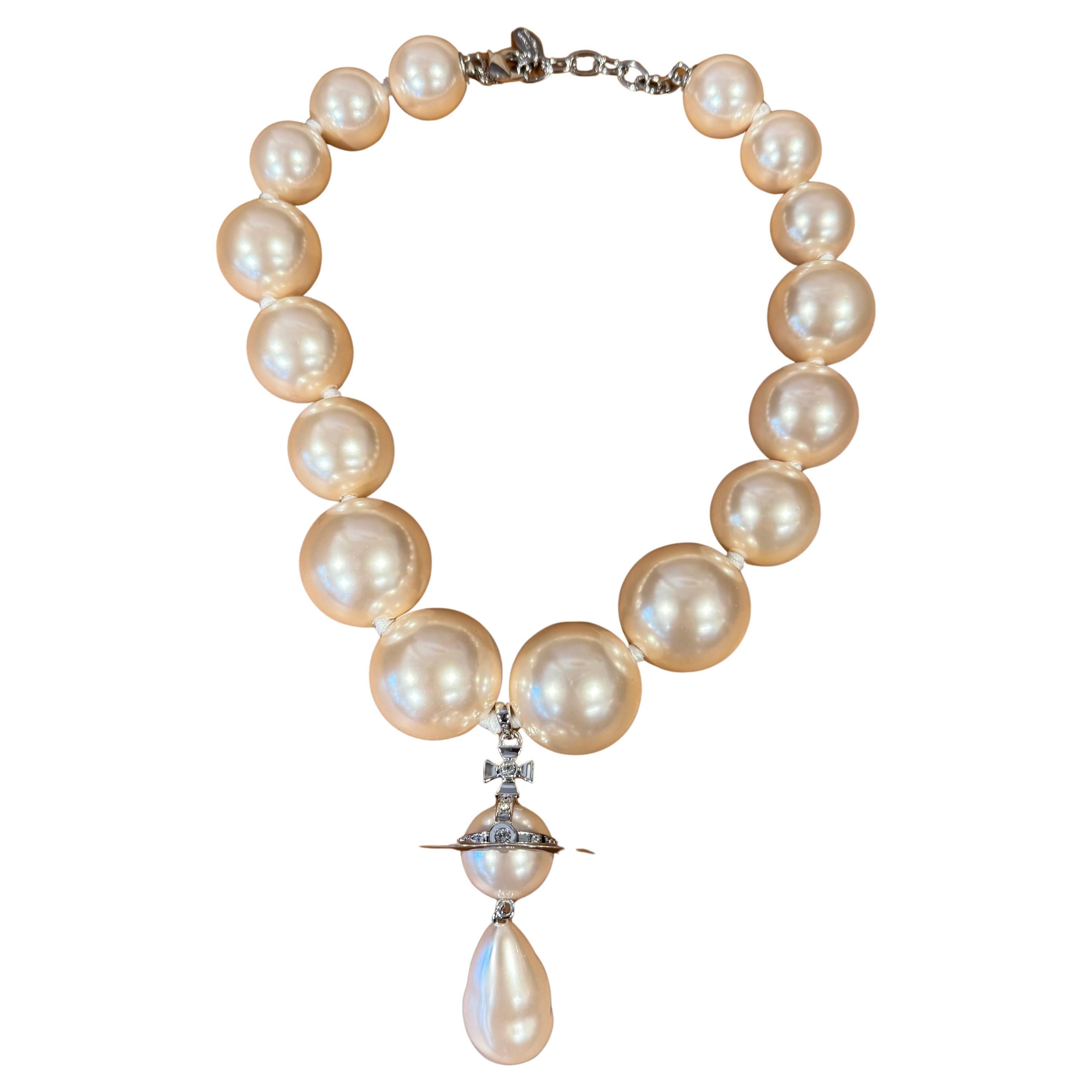 Vivienne Westwood Giant Pearls Orbit Necklace