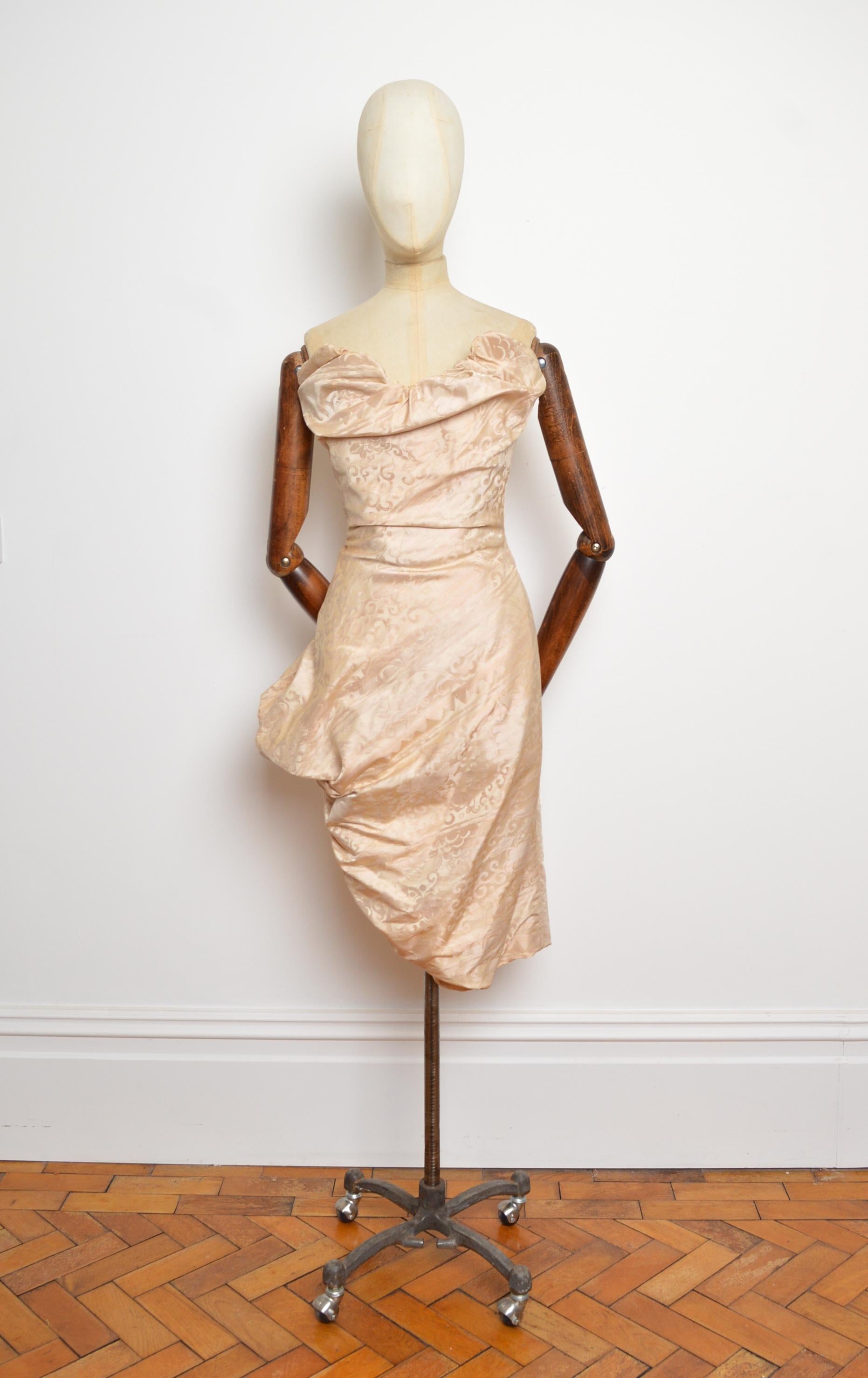 Vintage Vivienne Westwood Gold Label Fashion - 18 For Sale at