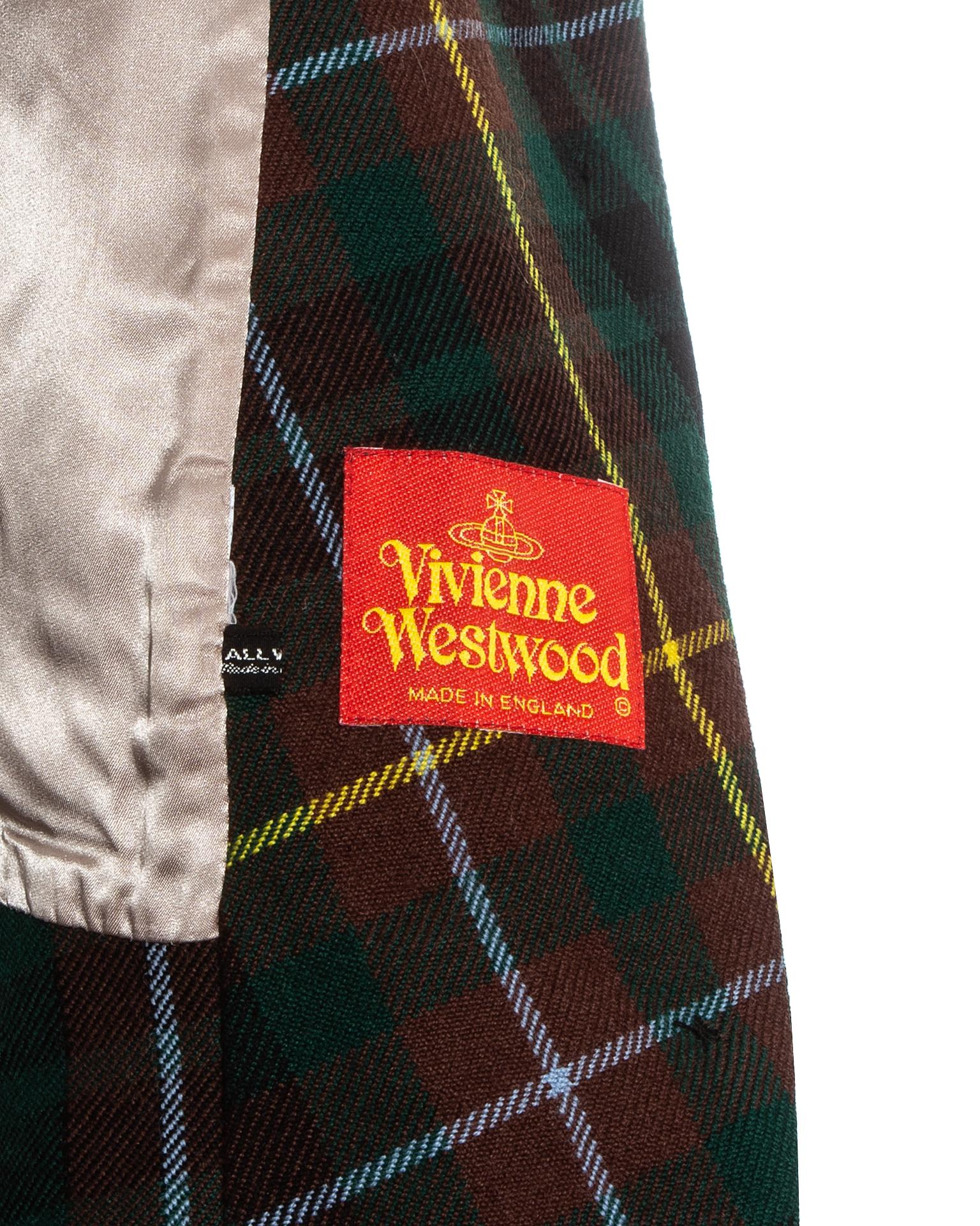 Vivienne Westwood green tartan wool fitted jacket with 15 gold buttons, fw 1988 For Sale 2