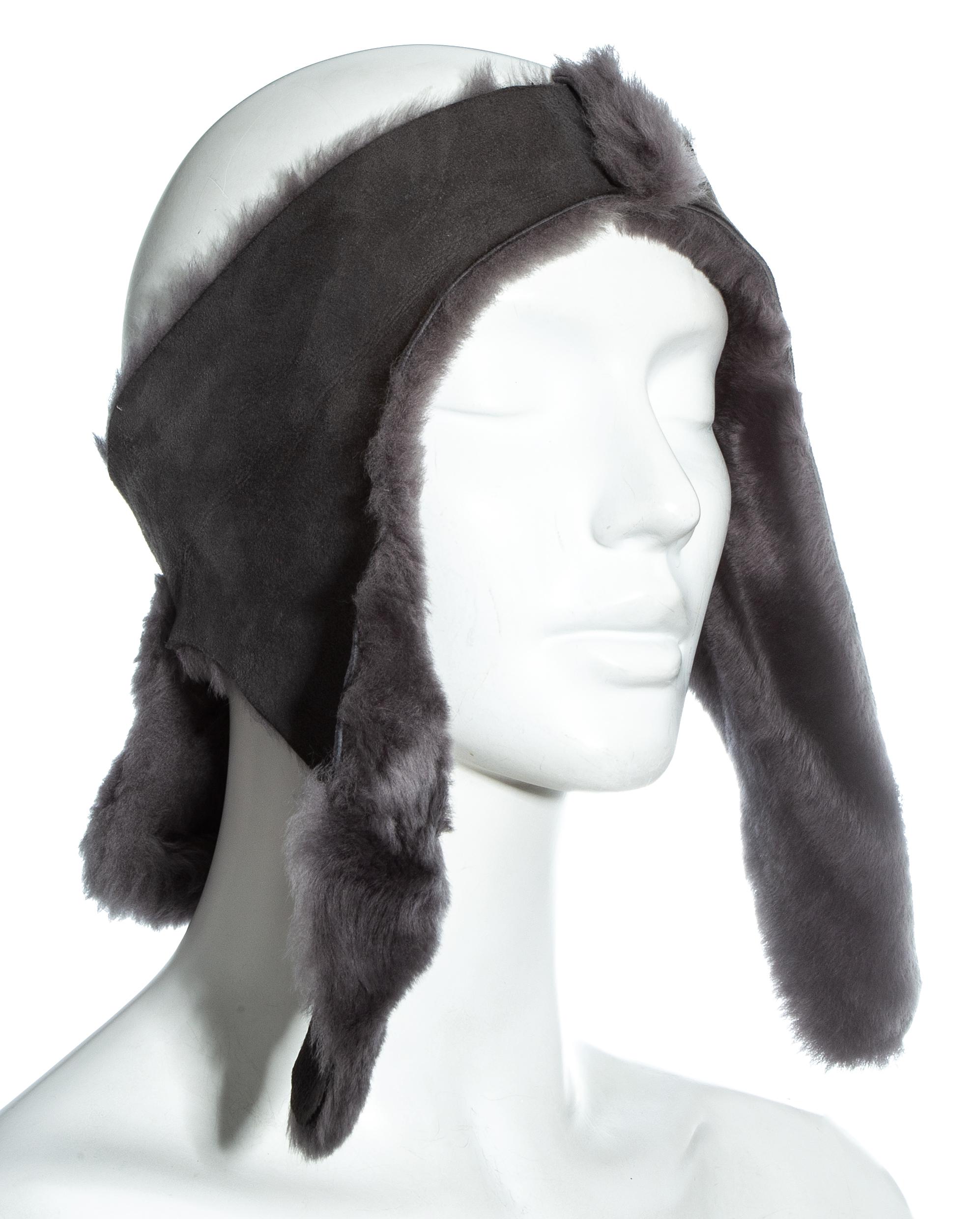 Vivienne Westwood grey sheepskin topless trapper hat, fw 1994 In Excellent Condition For Sale In London, GB