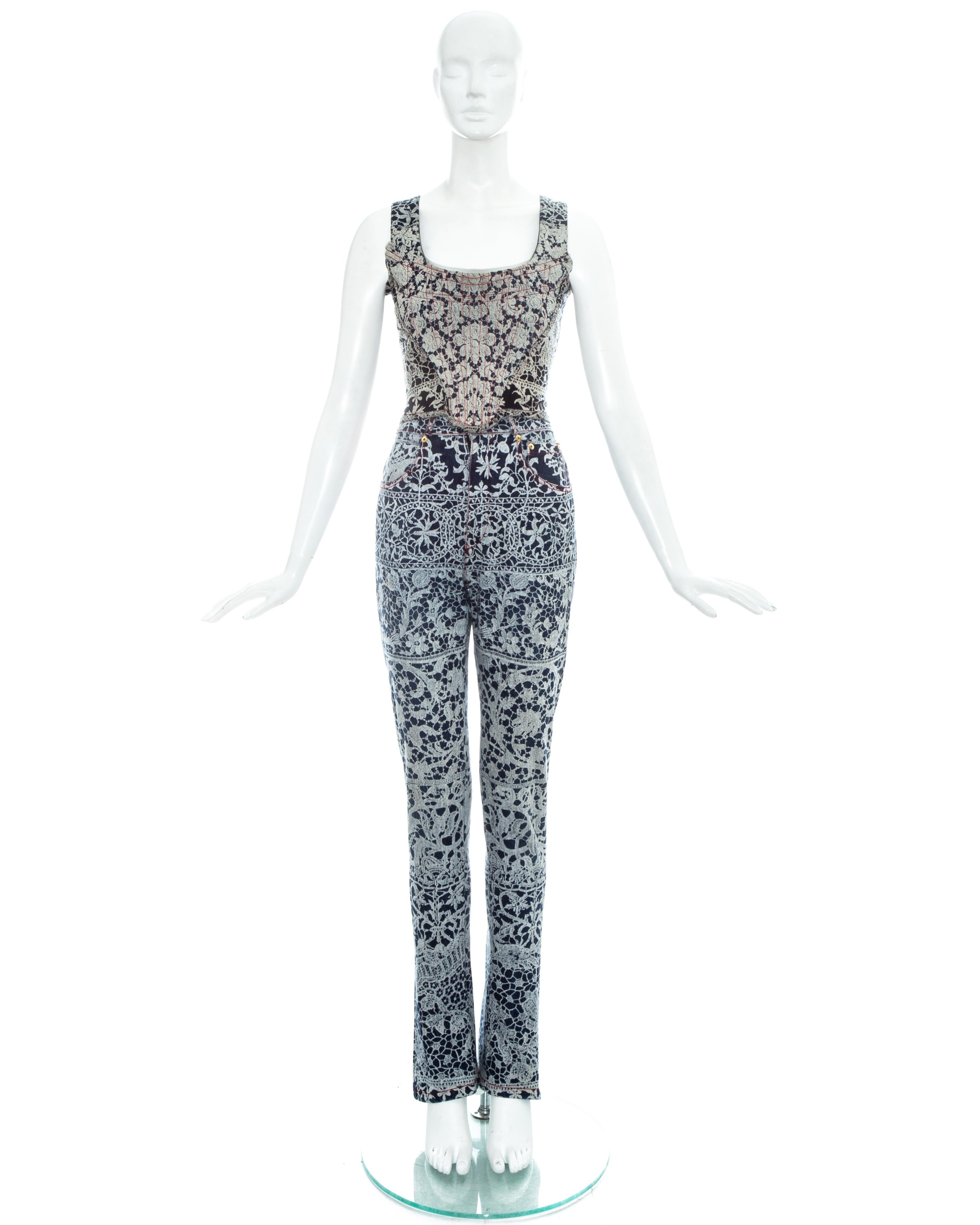 Vivienne Westwood lace screen printed denim corset and high rise slim jeans

Fall-Winter 1992