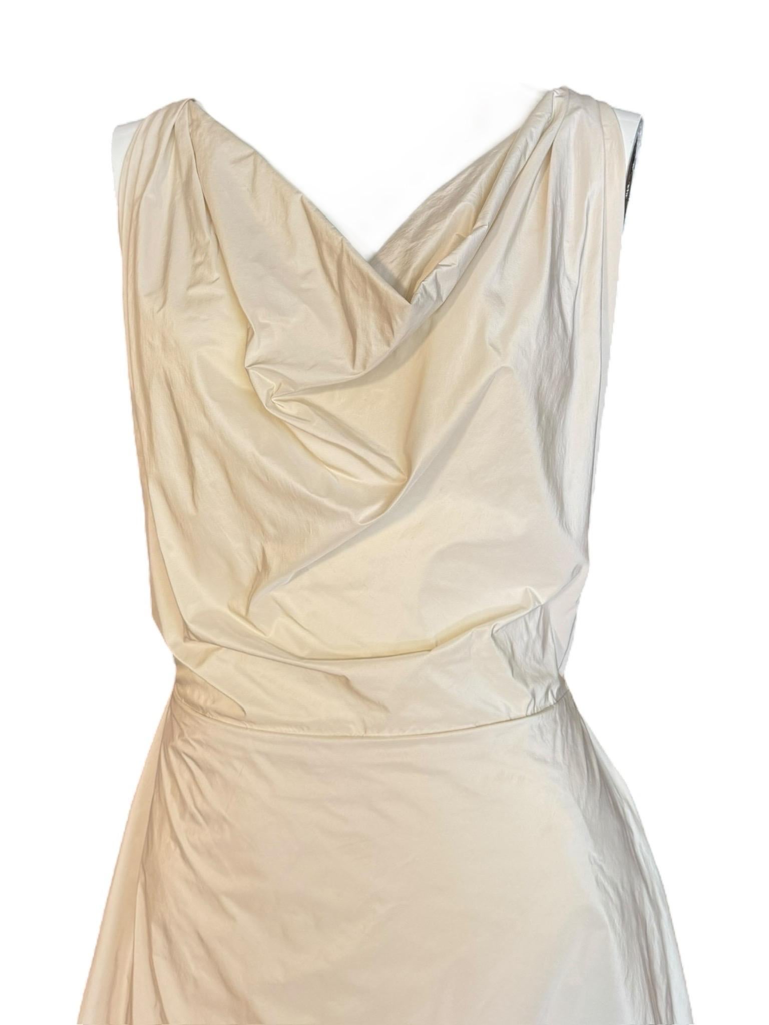 Vivienne Westwood London 2000er Laufsteg getragenes drapiertes asymmetrisches Kleid, Italien im Angebot 8
