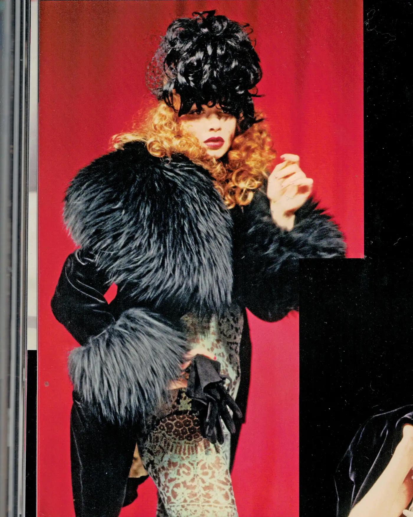 Vivienne Westwood Long Black Sheepskin Coat with Oversized Collar, FW 1992 For Sale 5