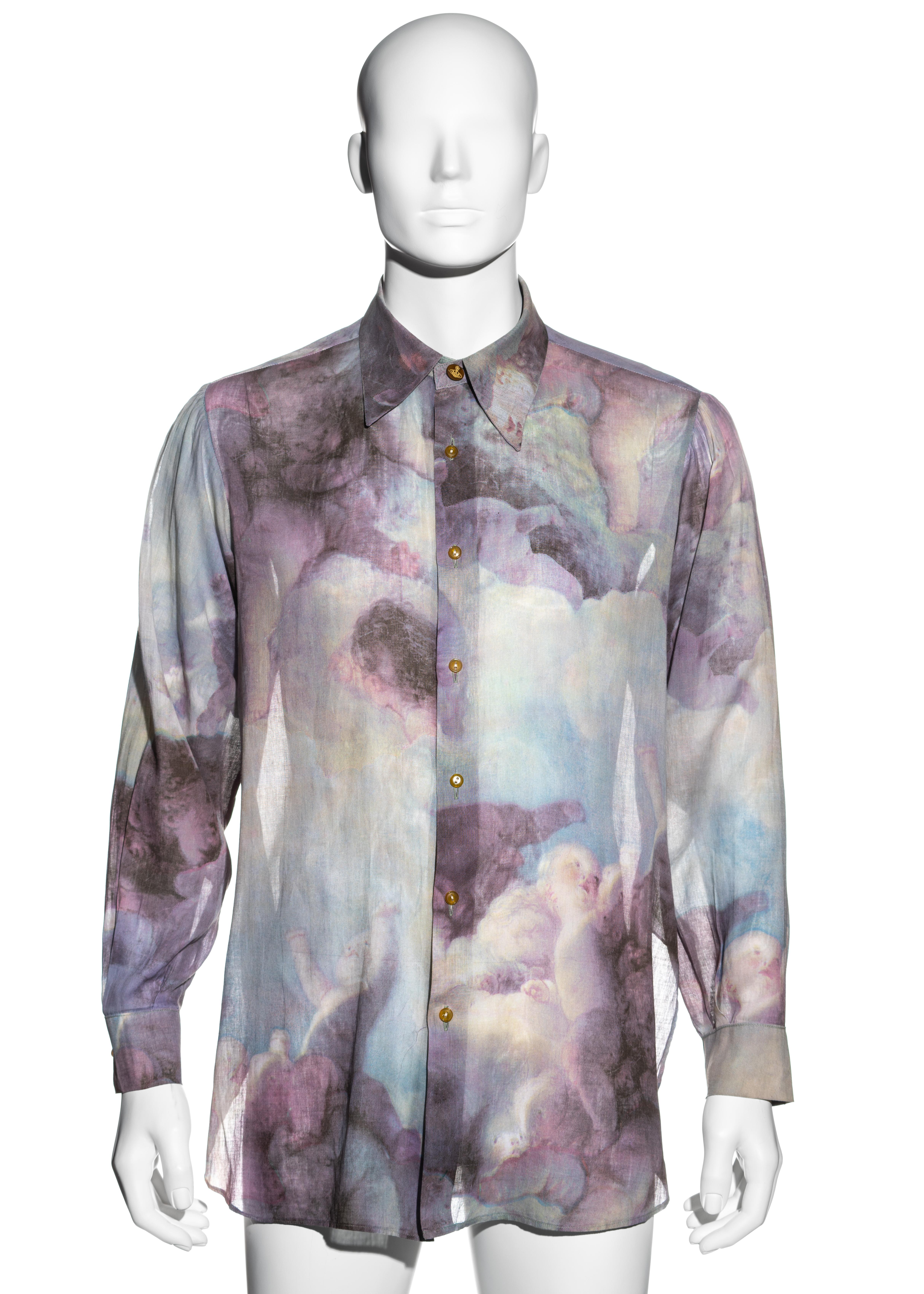 ▪ Vivienne Westwood Men's voile shirt 
▪ 100% Cotton 
▪ Print reproduced from 'A Swarm of Cupids' by Jean-Honoré Fragonard (1765-67)
▪ Orb etched buttons on collar and cuffs 
▪ Size 42
▪ Fall-Winter 1992