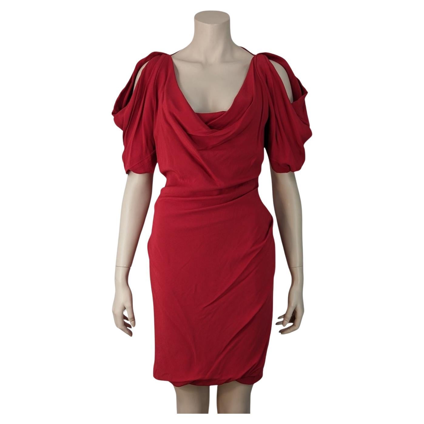 Mini robe Vivienne Westwood à manches ouvertes rouge cerise en vente