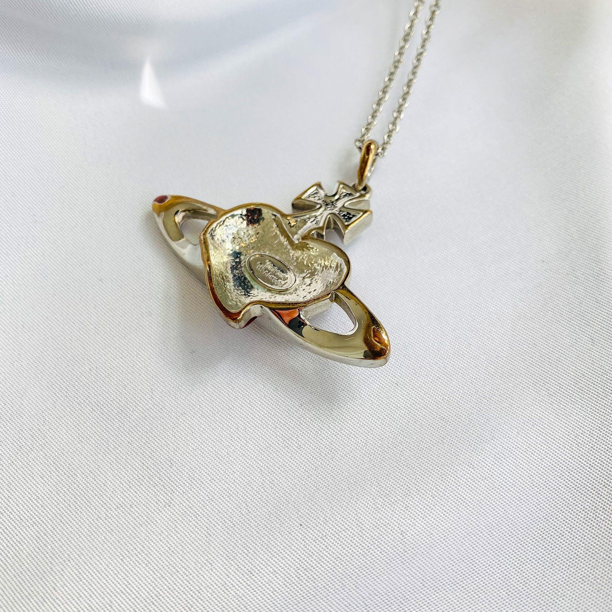 Vivienne Westwood Pendant Necklace - Silver Plated In Excellent Condition In London, GB