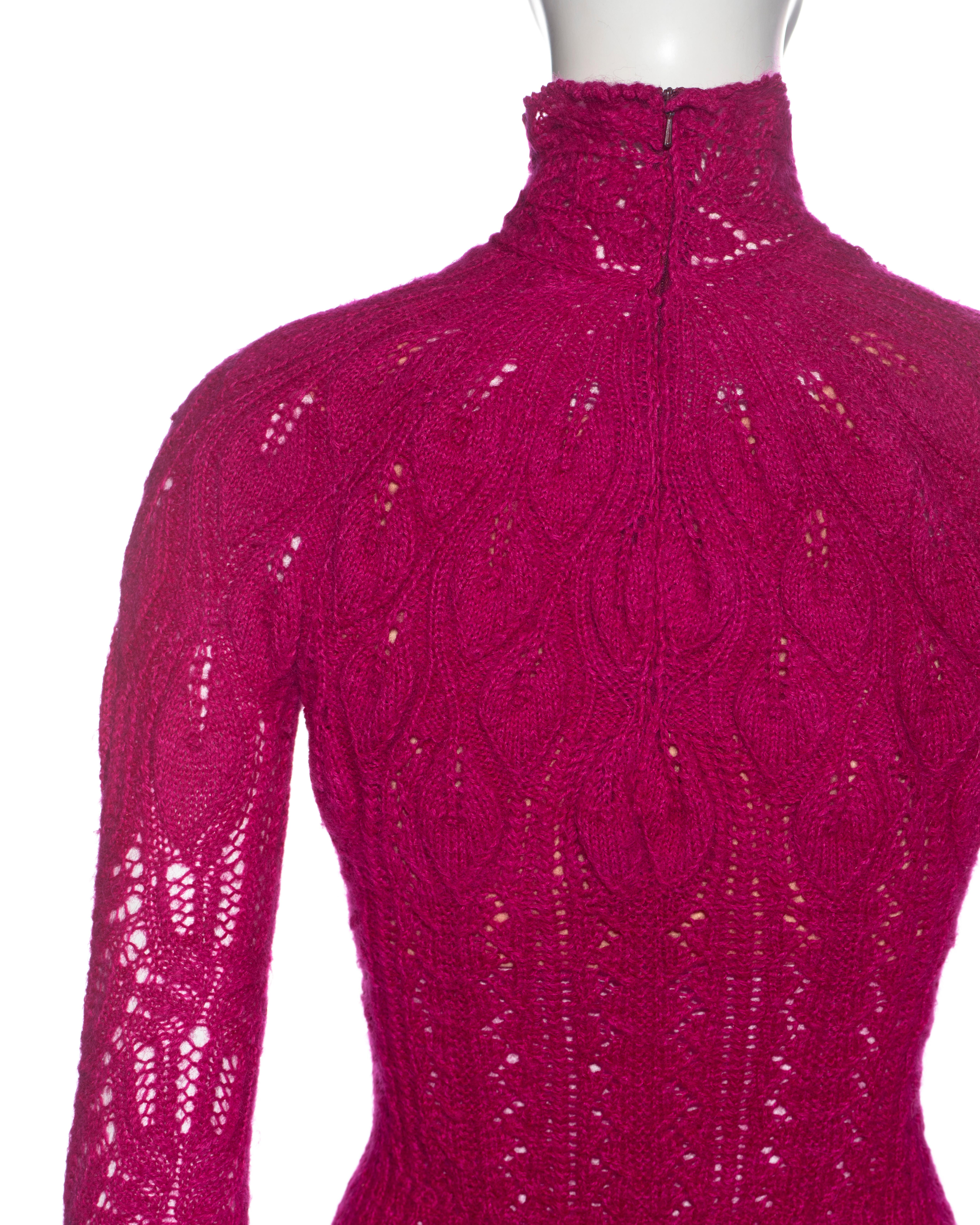 Pull corset en laine angora tricotée rose Vivienne Westwood, A/H 1993 en vente 7