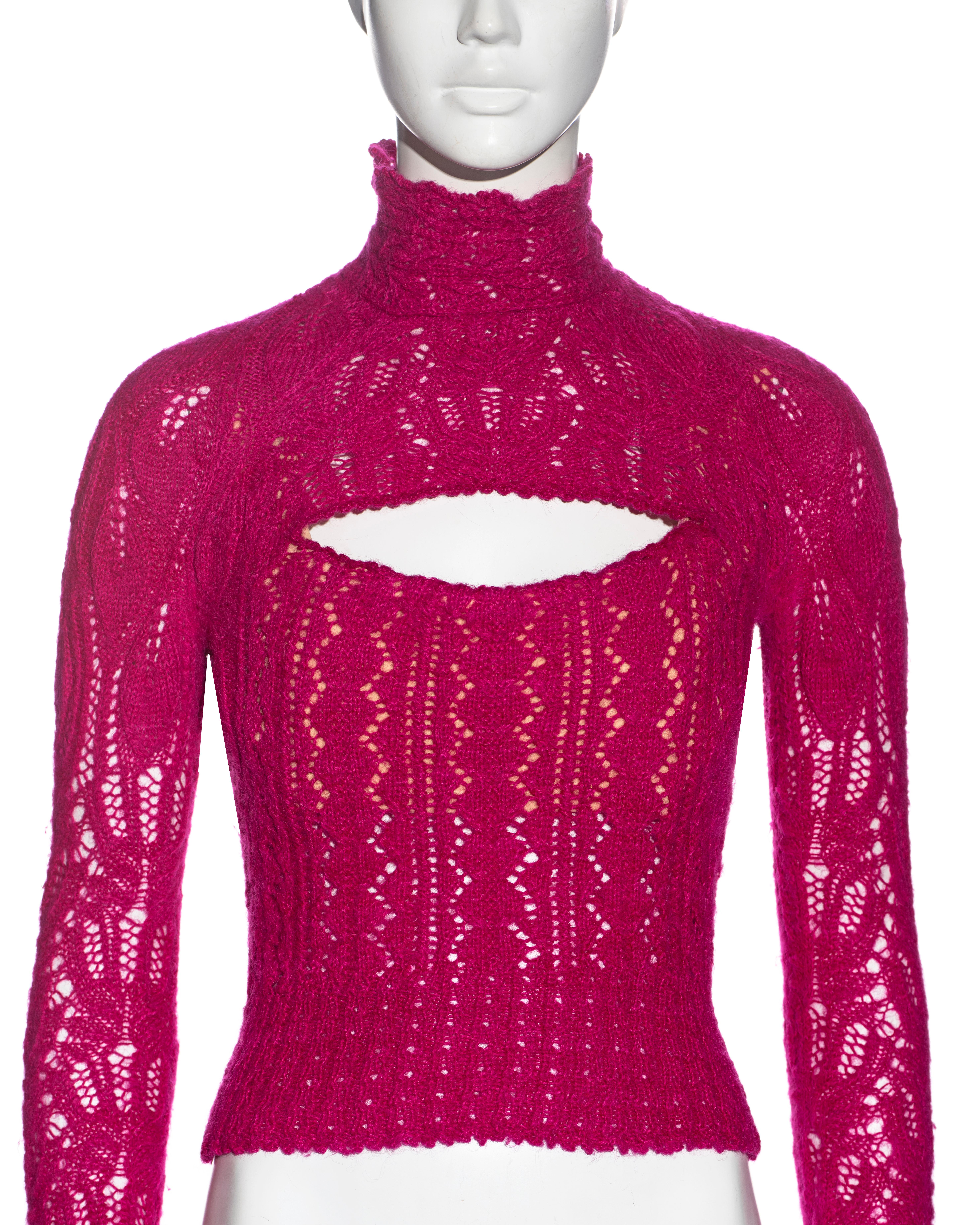 Pull corset en laine angora tricotée rose Vivienne Westwood, A/H 1993 Bon état - En vente à London, GB
