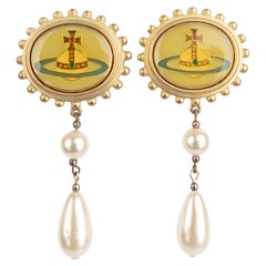 Vivienne Westwood, rares boucles d'oreilles Loelia avec perles, années 10