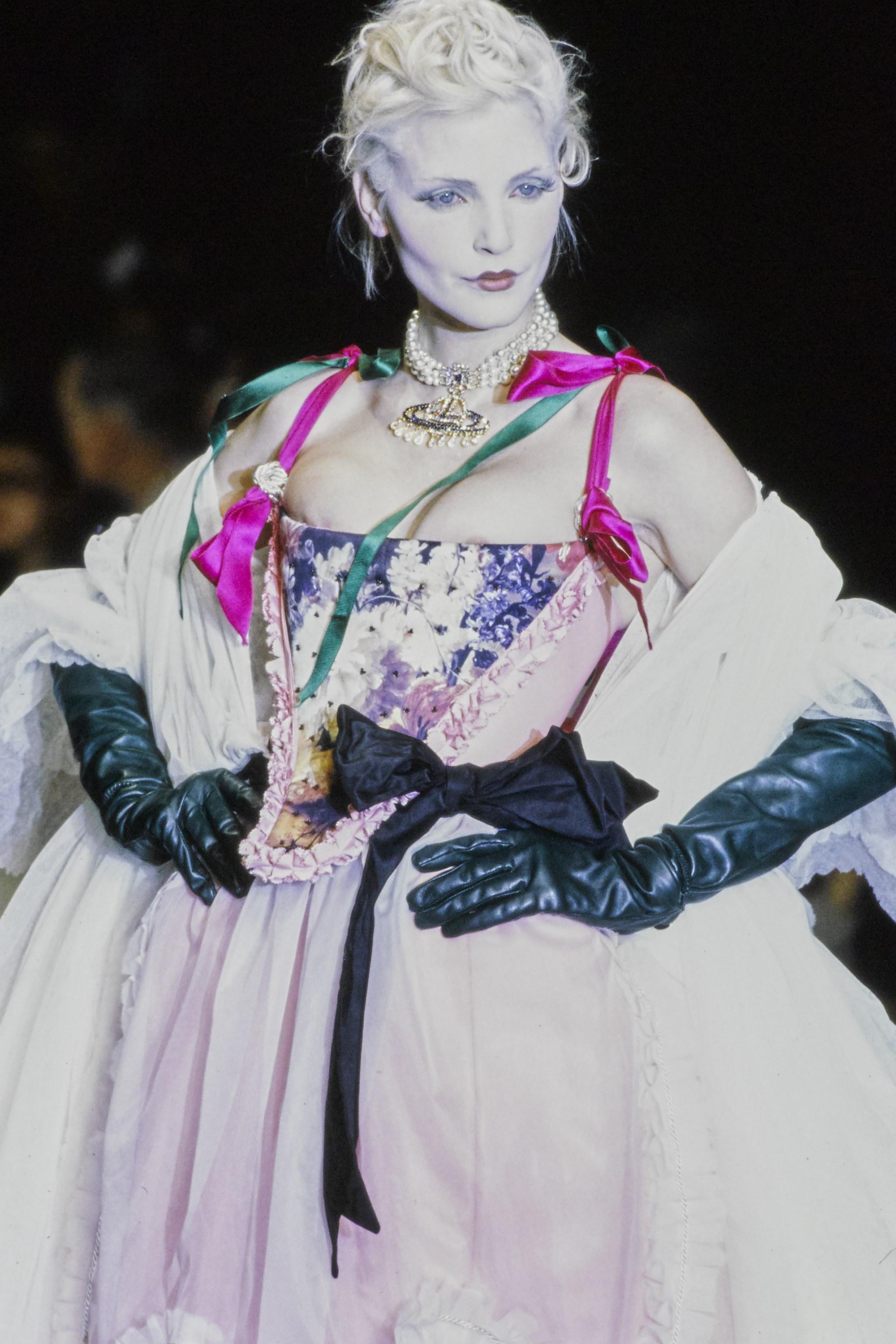 Black Vivienne Westwood Renaissance floral print 'Vive La Cocotte' corset, fw 1995 For Sale