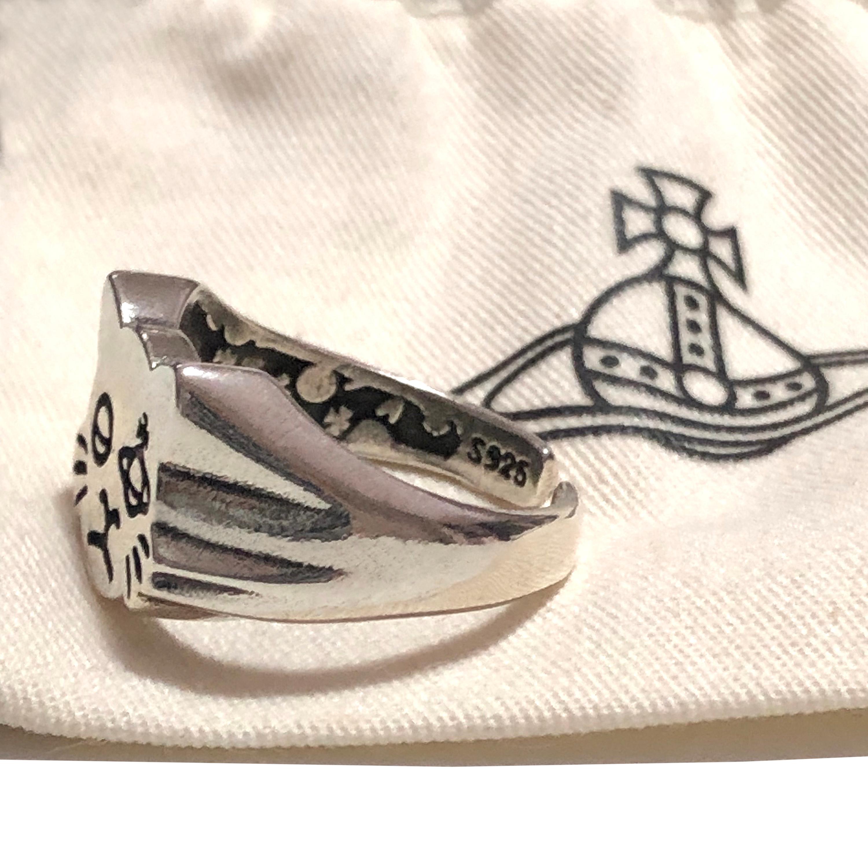 Women's or Men's Vivienne Westwood Ring - Cat Face - Adjustable Ring - 925 Silver + Orb Cloth Bag For Sale