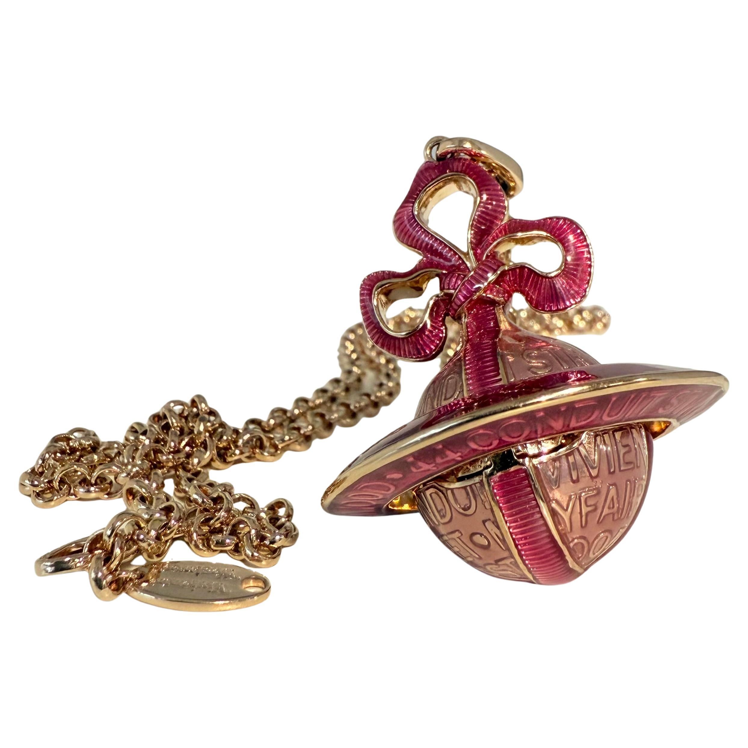 Vivienne Westwood Rose Bows Orb Necklace en vente